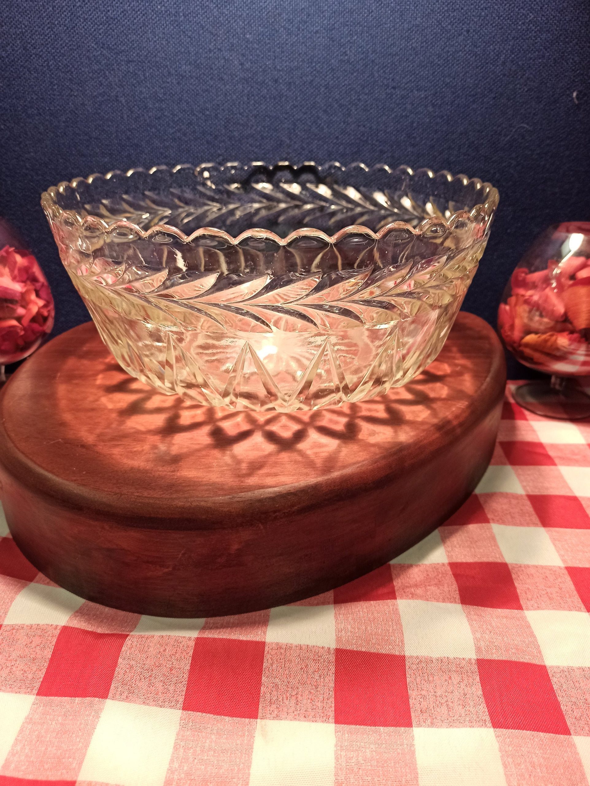 Very Large Glass Fruit Bowl. Good Condition.