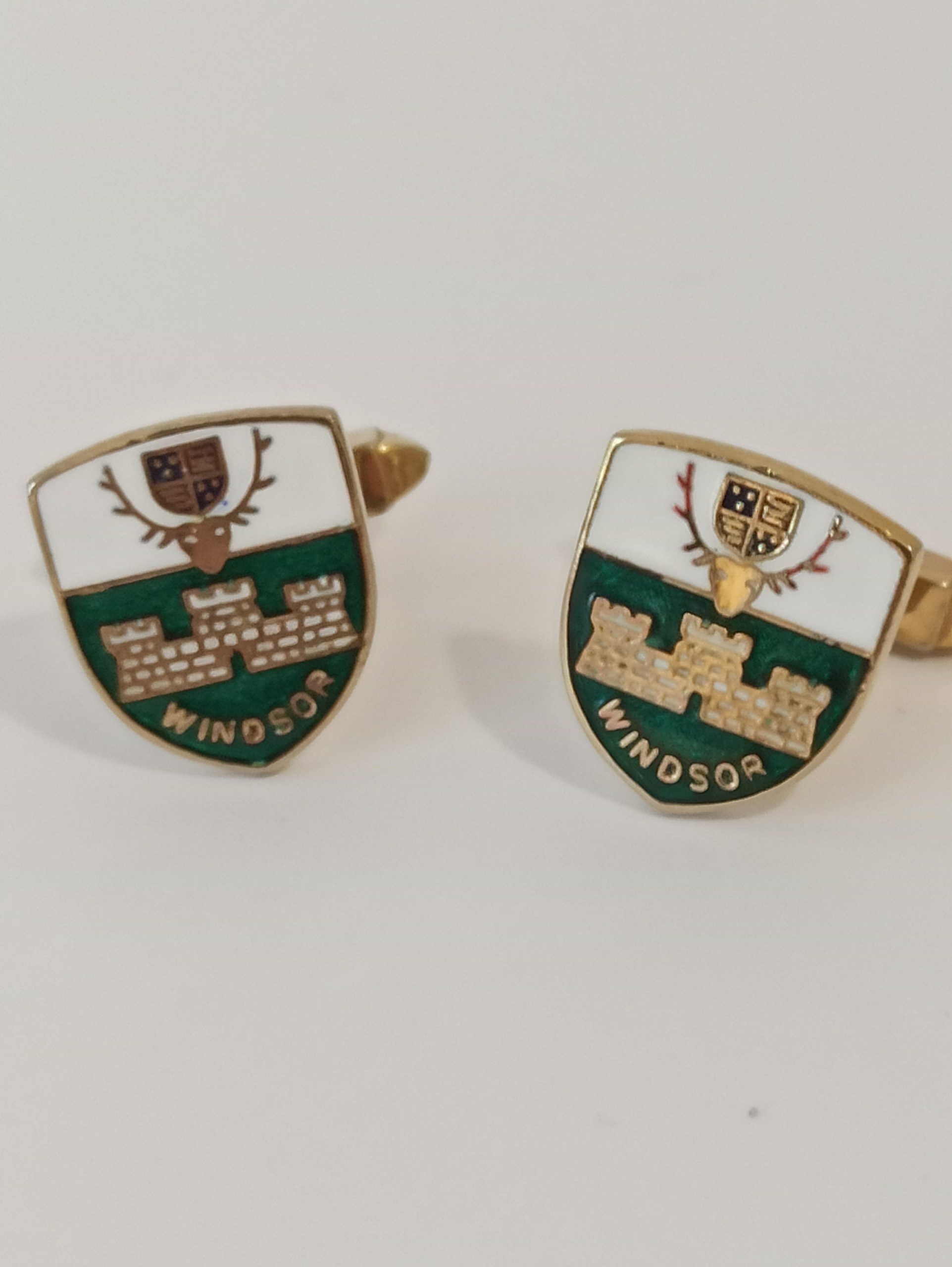 Vintage Windsor MP Manhattan Cufflinks.