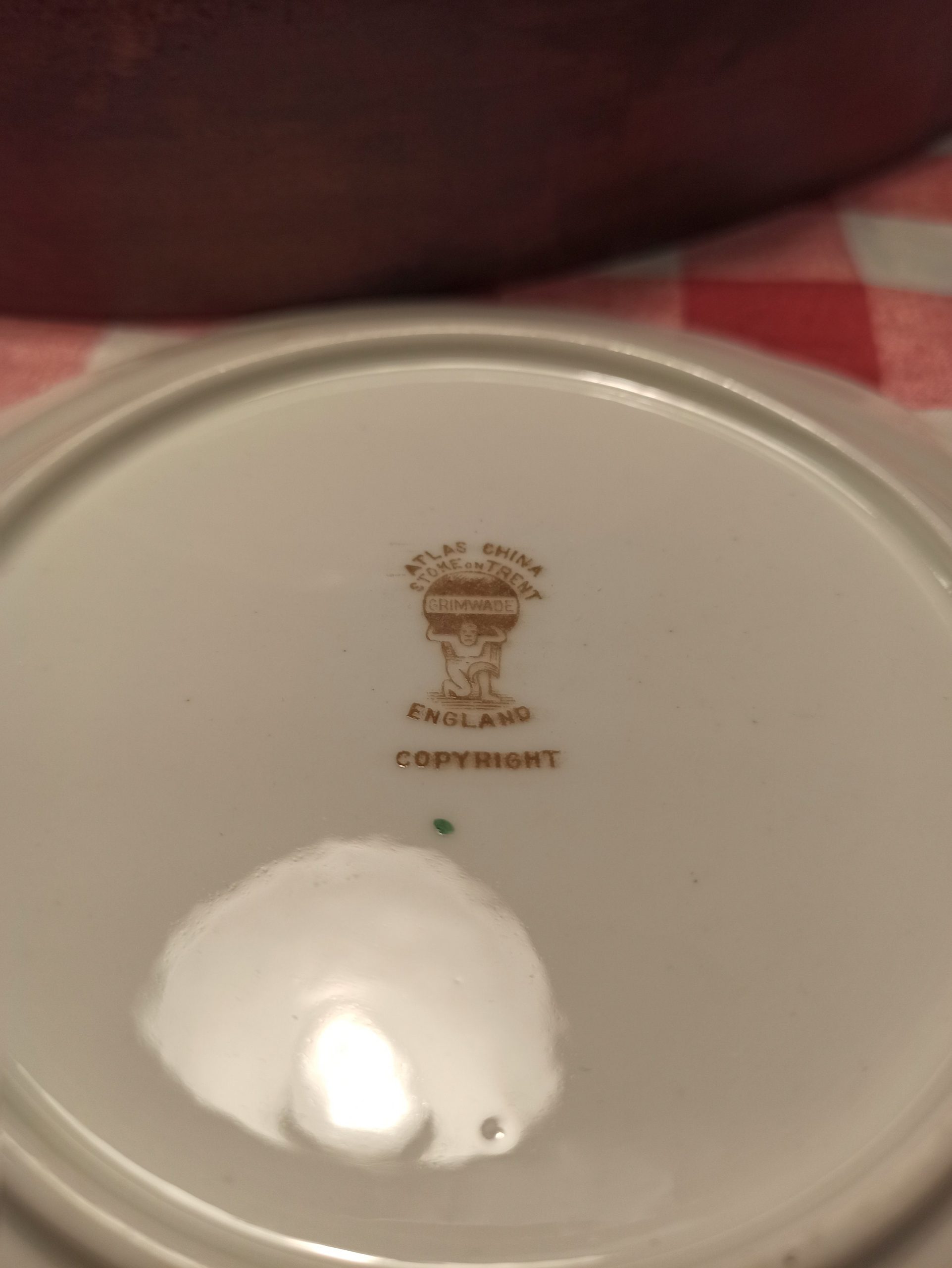 Atlas China 5 Piece Set. 4 Plates and Sandwich / Cake Plate. Good Condition. c1940s. - Image 4