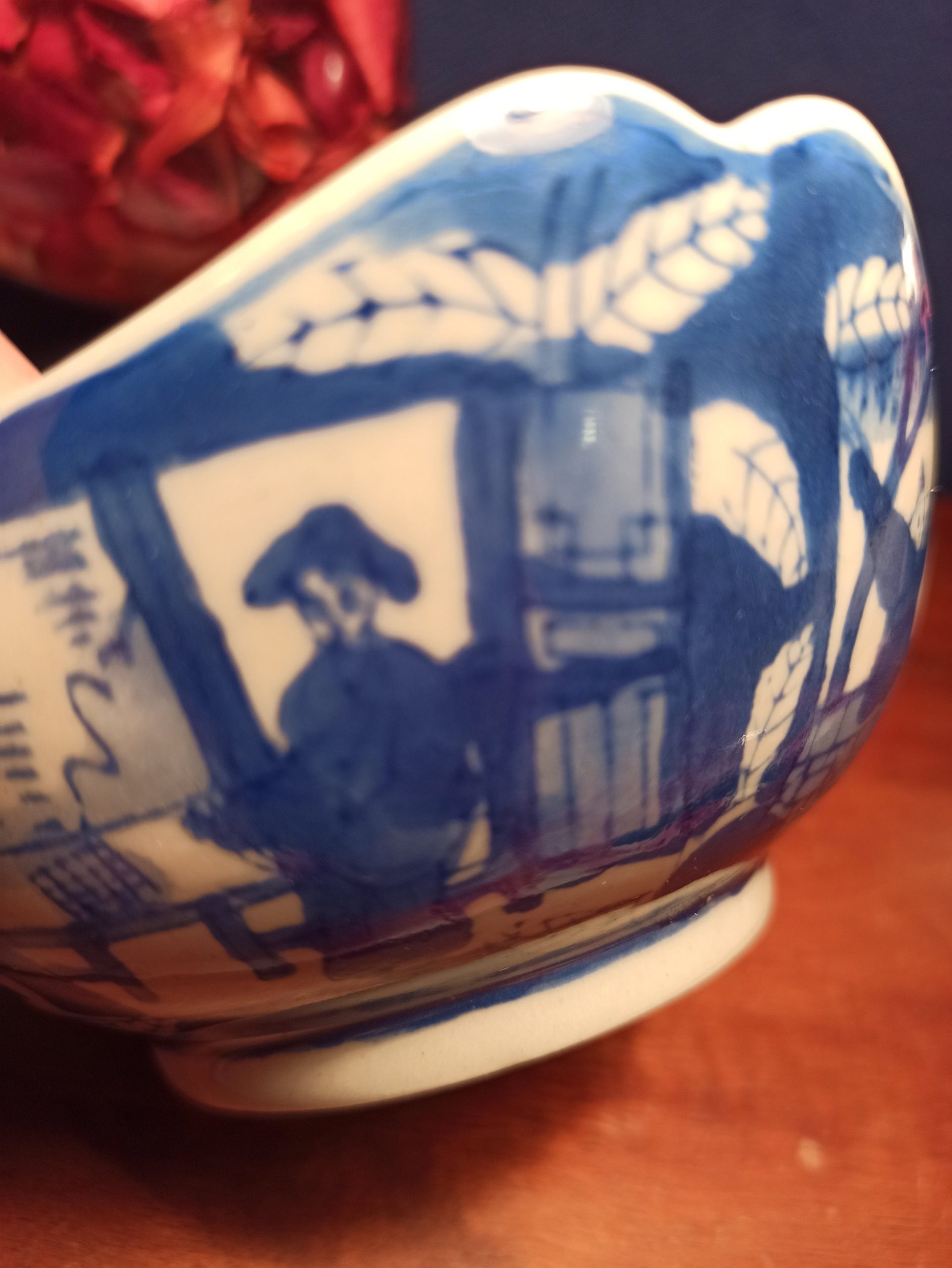 Chinese Blue and White Decorative Bowl. c1950s. Excellent Condition. - Image 2