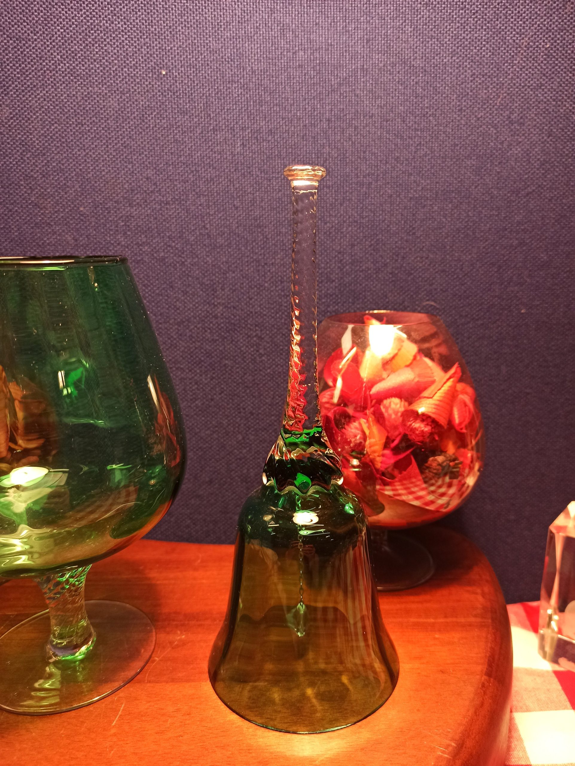 Green Decorative Oversized Brandy Glass and Bell. Very Good Condition. - Image 3