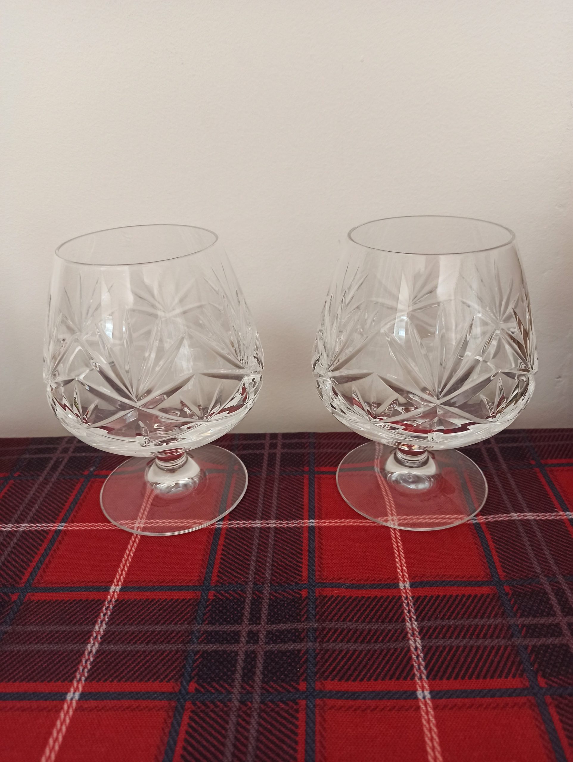 Set of Two Lead Crystal Brandy Glasses. Excellent Condition. - Image 2