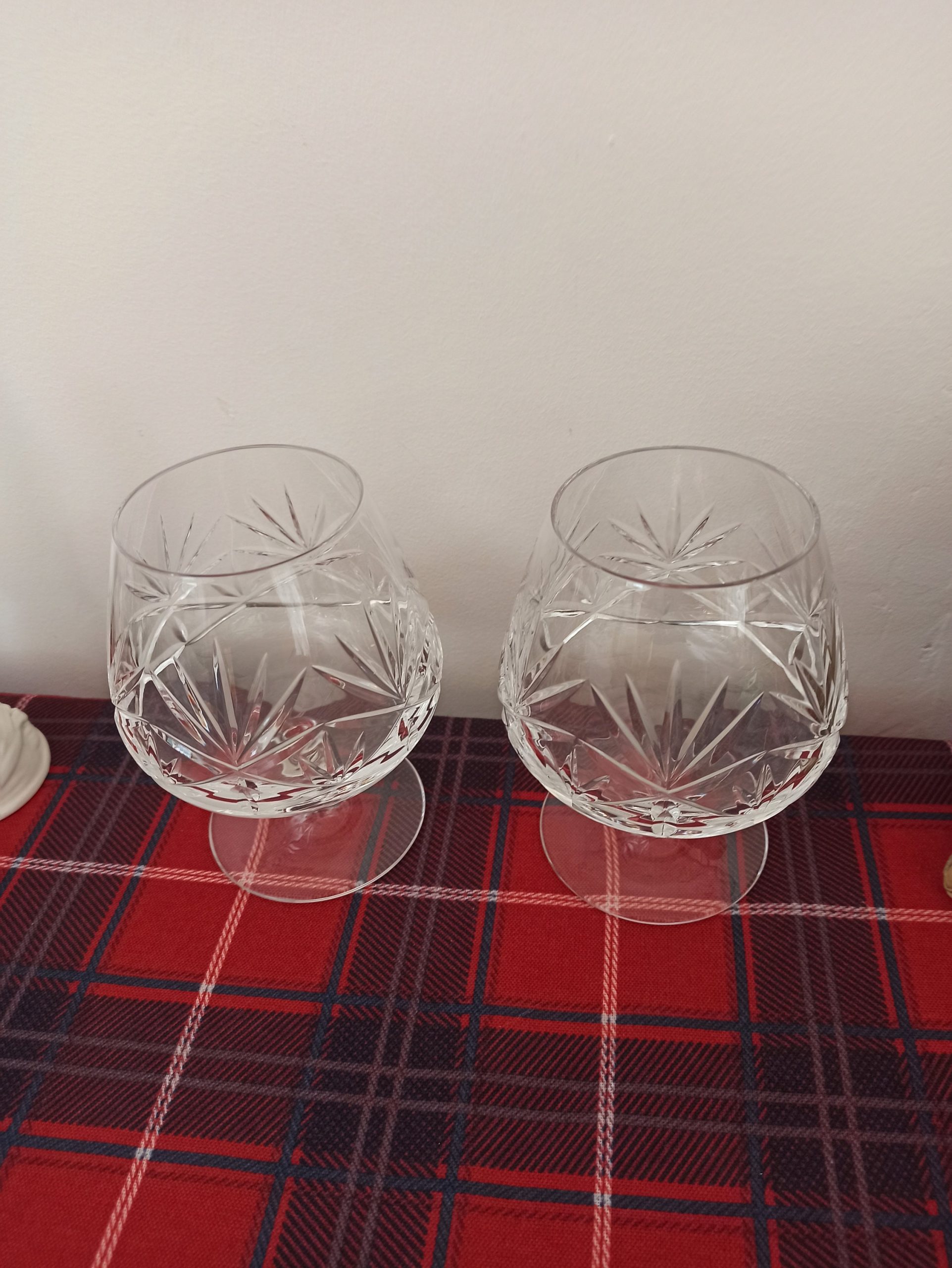 Set of Two Lead Crystal Brandy Glasses. Excellent Condition. - Image 10