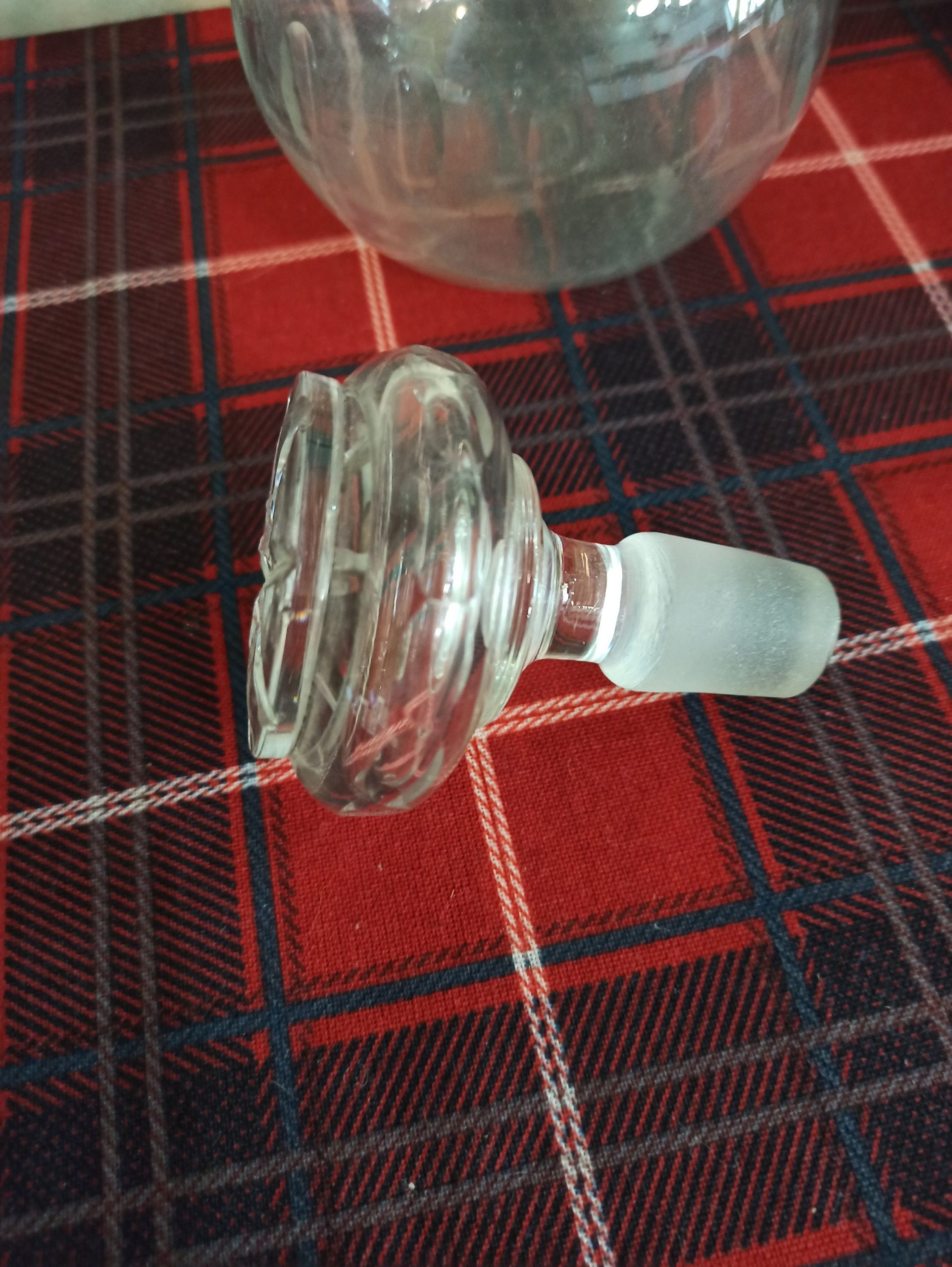 Art Deco Glass Decanter. Very Good Condition. - Image 7