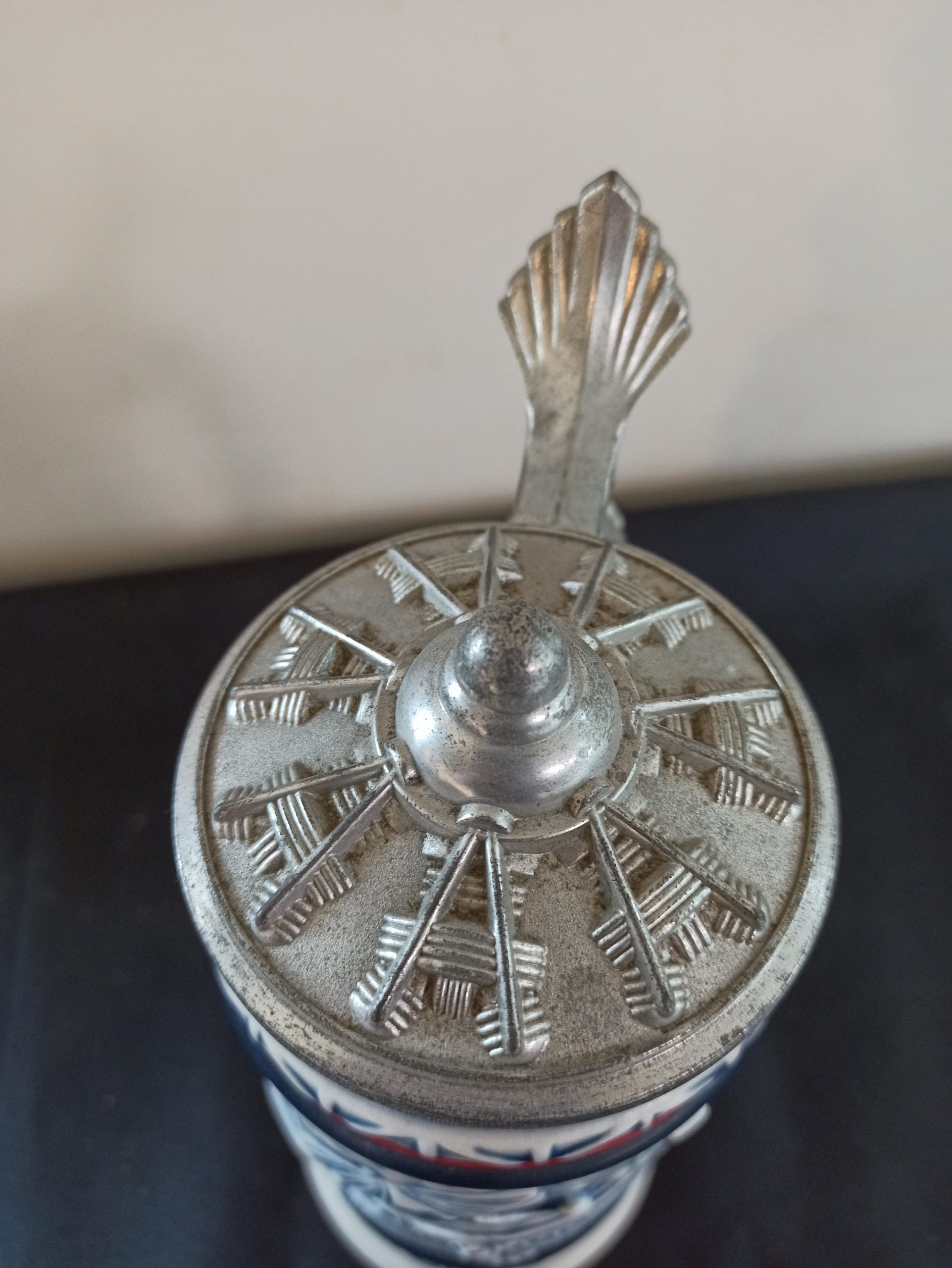 Vintage, Collectors 1981 Avon Beer Stein. Very Good Condition. Commemorating Aviation. - Image 4