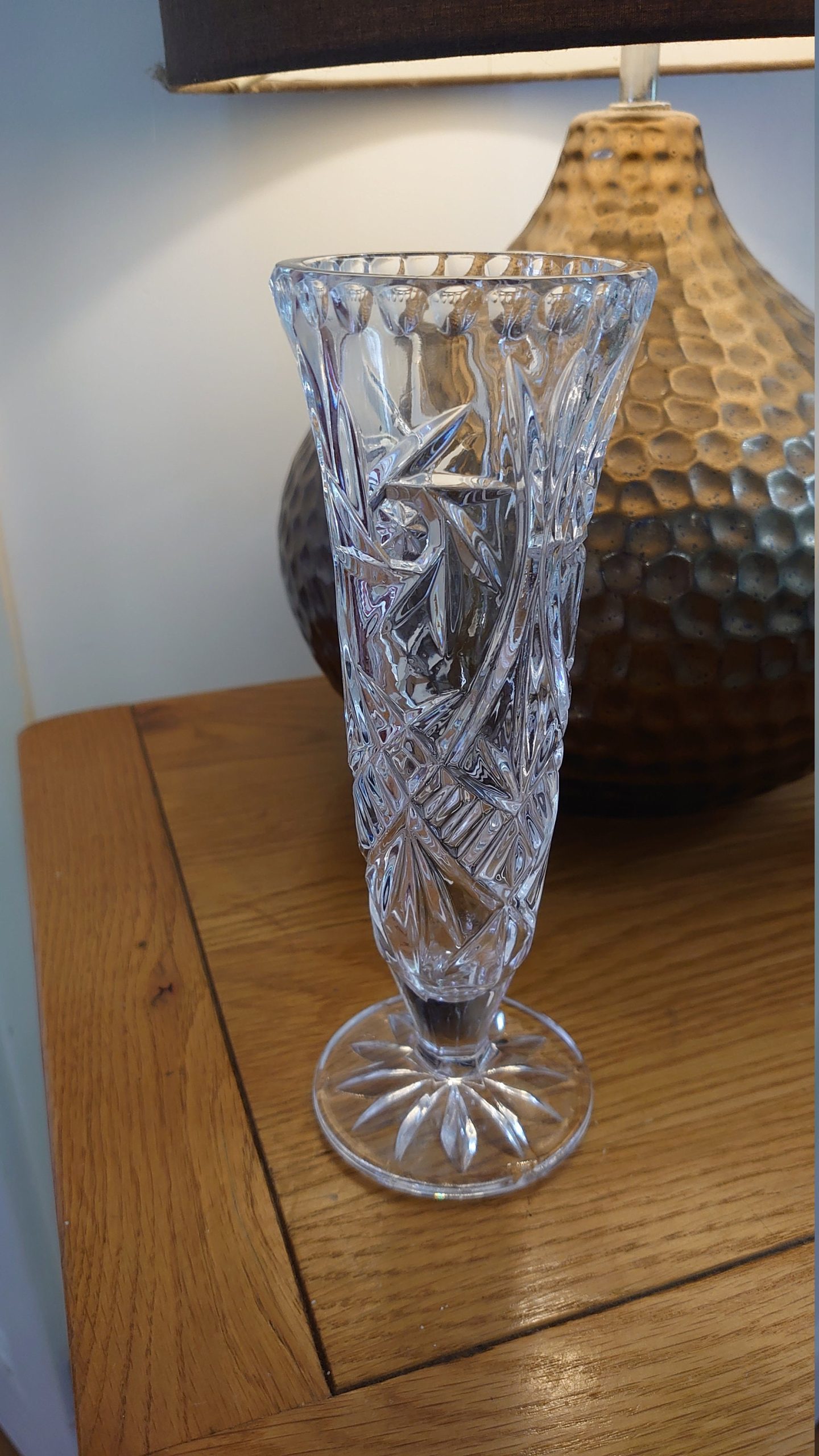 Retro Vintage Cut Glass Posy Vase with Spiral Effect or Catherine Wheel Effect Pattern - Very Good Condition - 20.5cm tall - Image 2