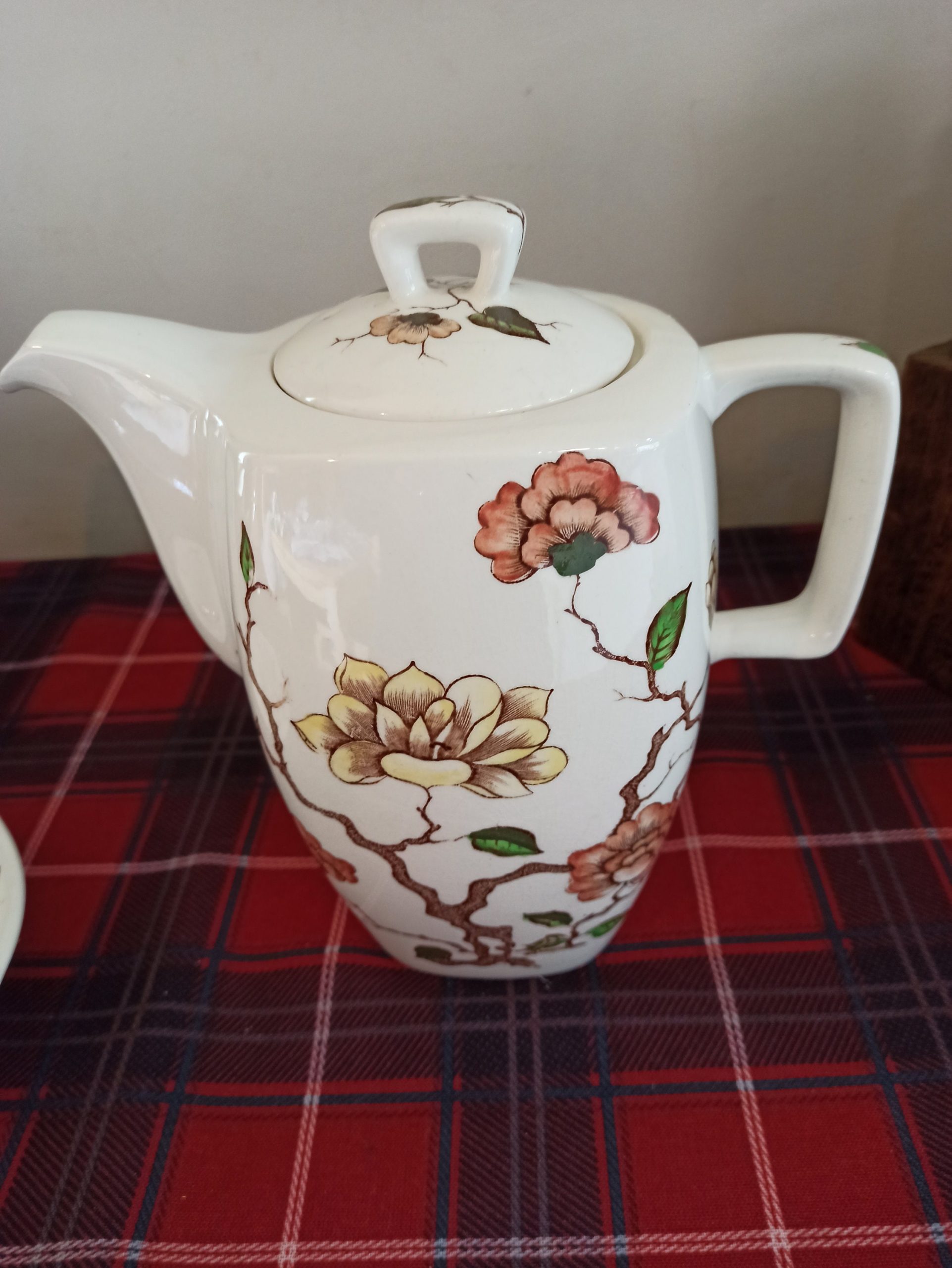 Burslem Midwinter Tea set. Designed by Jessie Tait. Teapot, Milk Jug and Sugar Bowl. "Ming Tree". - Image 8