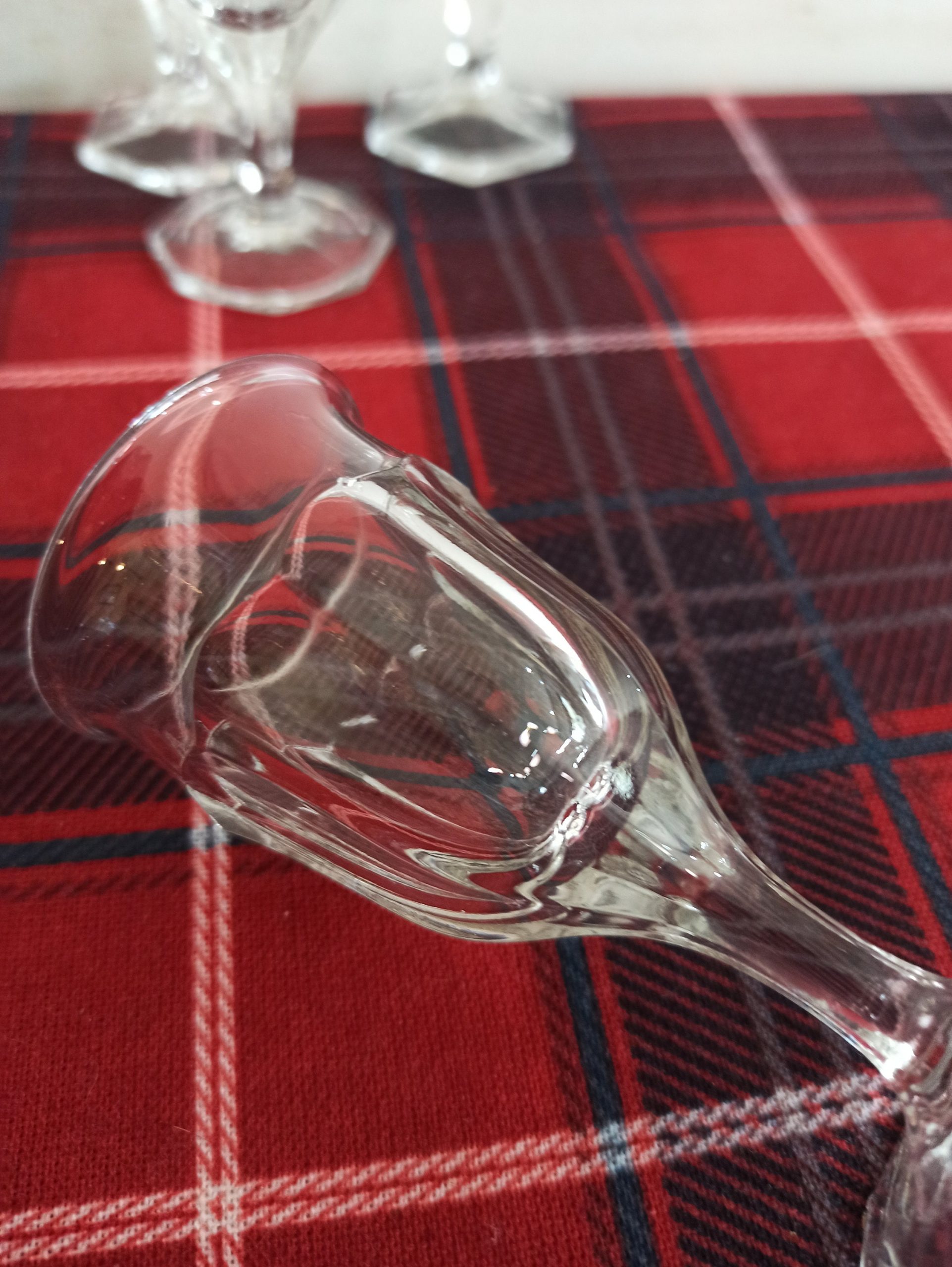 A Selection of 9 Sherry / Liqueur Glasses. - Image 5