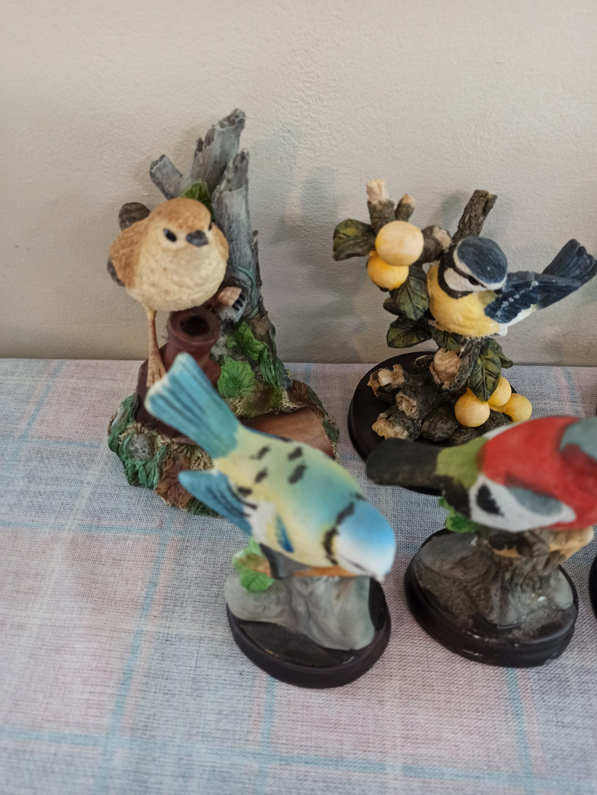 A Collection of 6 Ornamental Birds. - Image 2