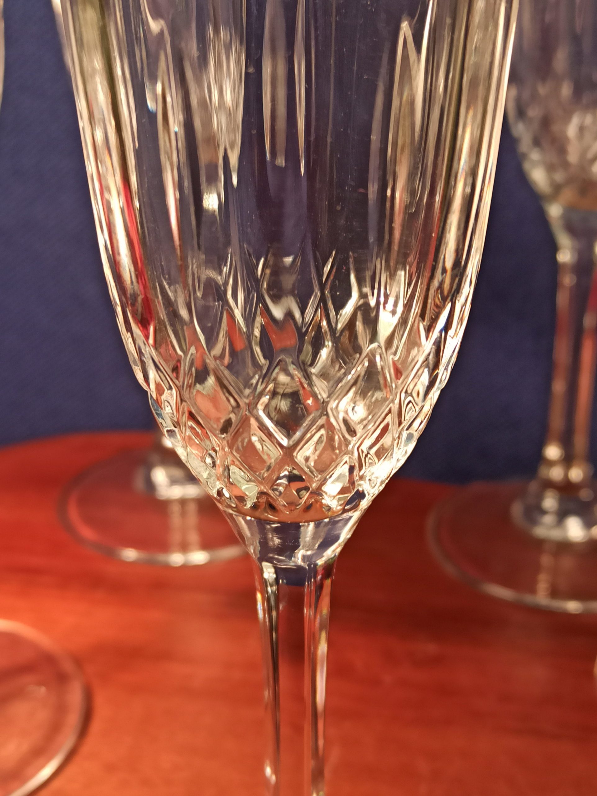 Set of 3 Champagne Flutes And 2 Lead Crystal Wine Glasses. Excellent Condition. - Image 7
