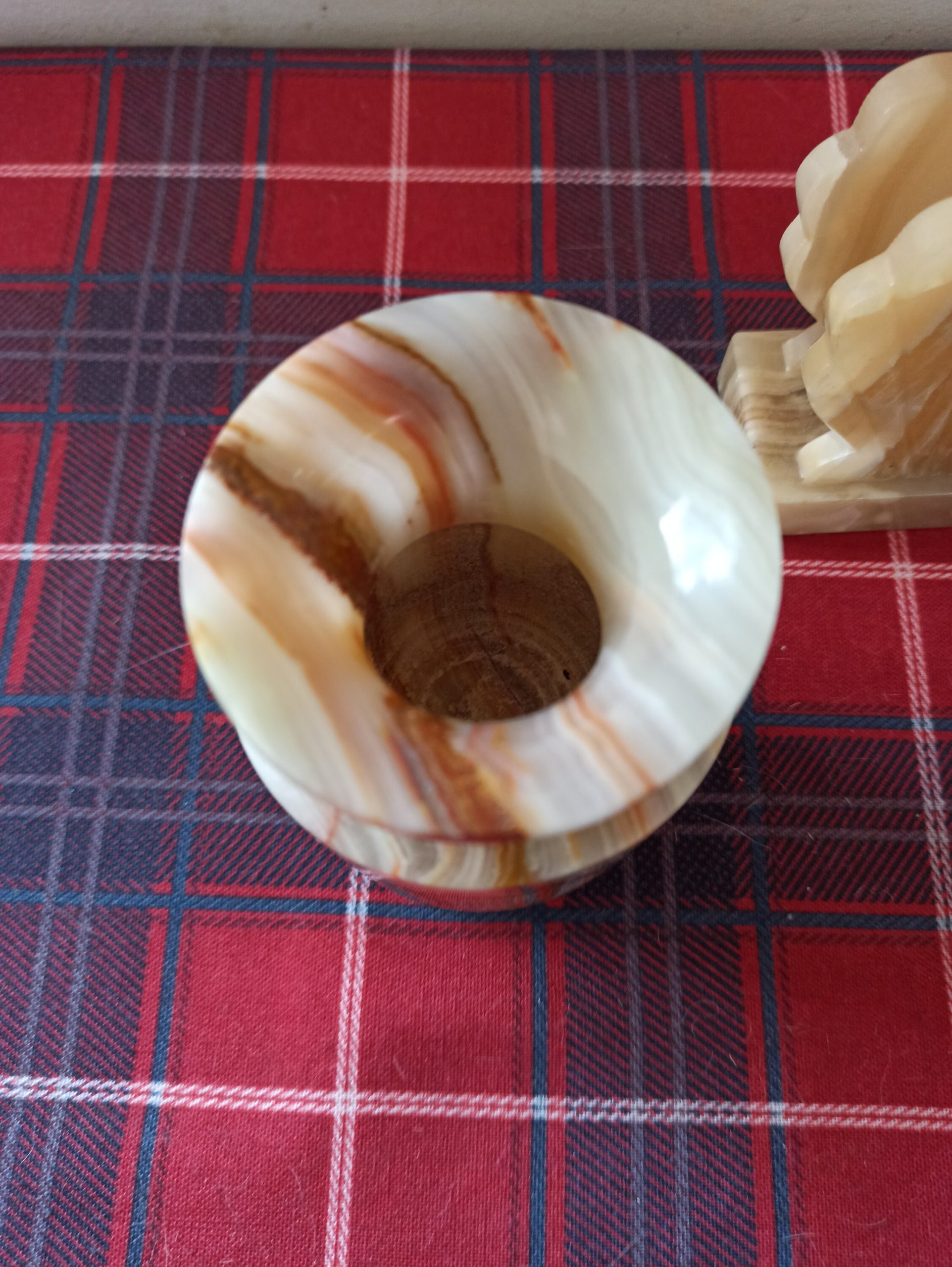 Vintage Ornamental Marble Vase And Ornamental Marble Letter Rack. - Image 3