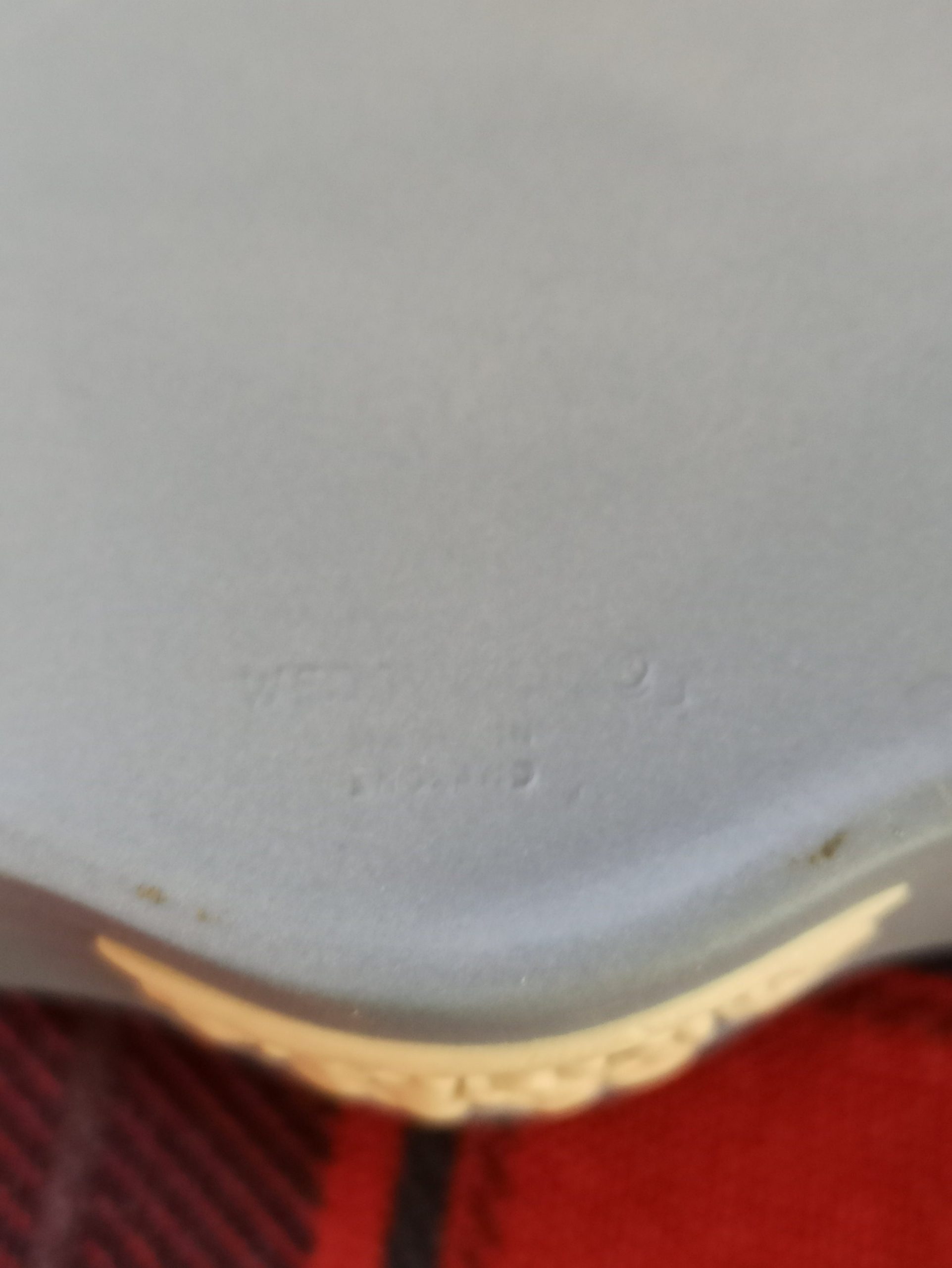 Wedgwood Blue And White, Oval Jasperware Jewellery / Trinket Box. Very Good Condition. - Image 9