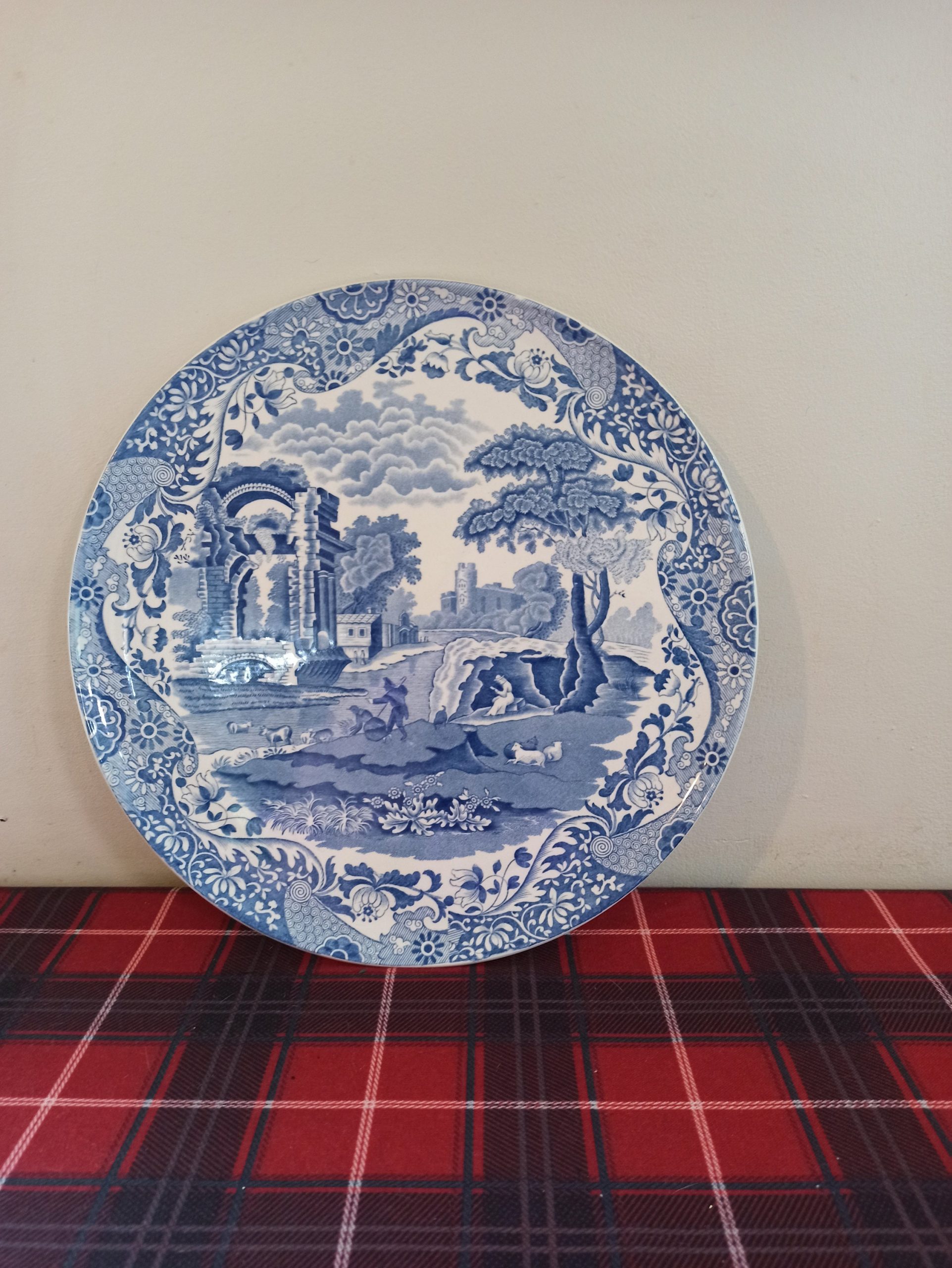 Vintage Italian Spode Charger. Blue And White. Very Good Condition. - Image 2