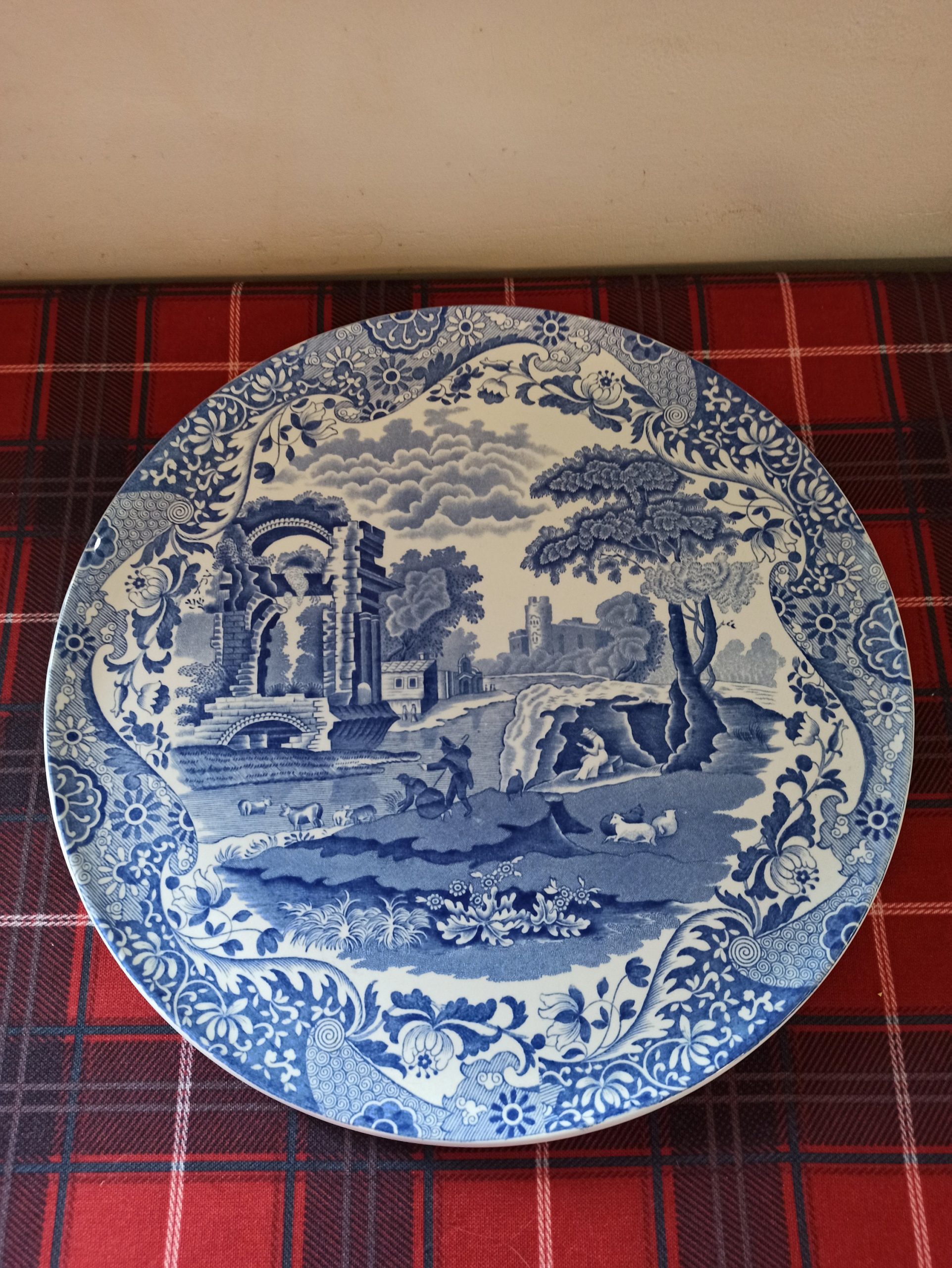 Vintage Italian Spode Charger. Blue And White. Very Good Condition. - Image 3