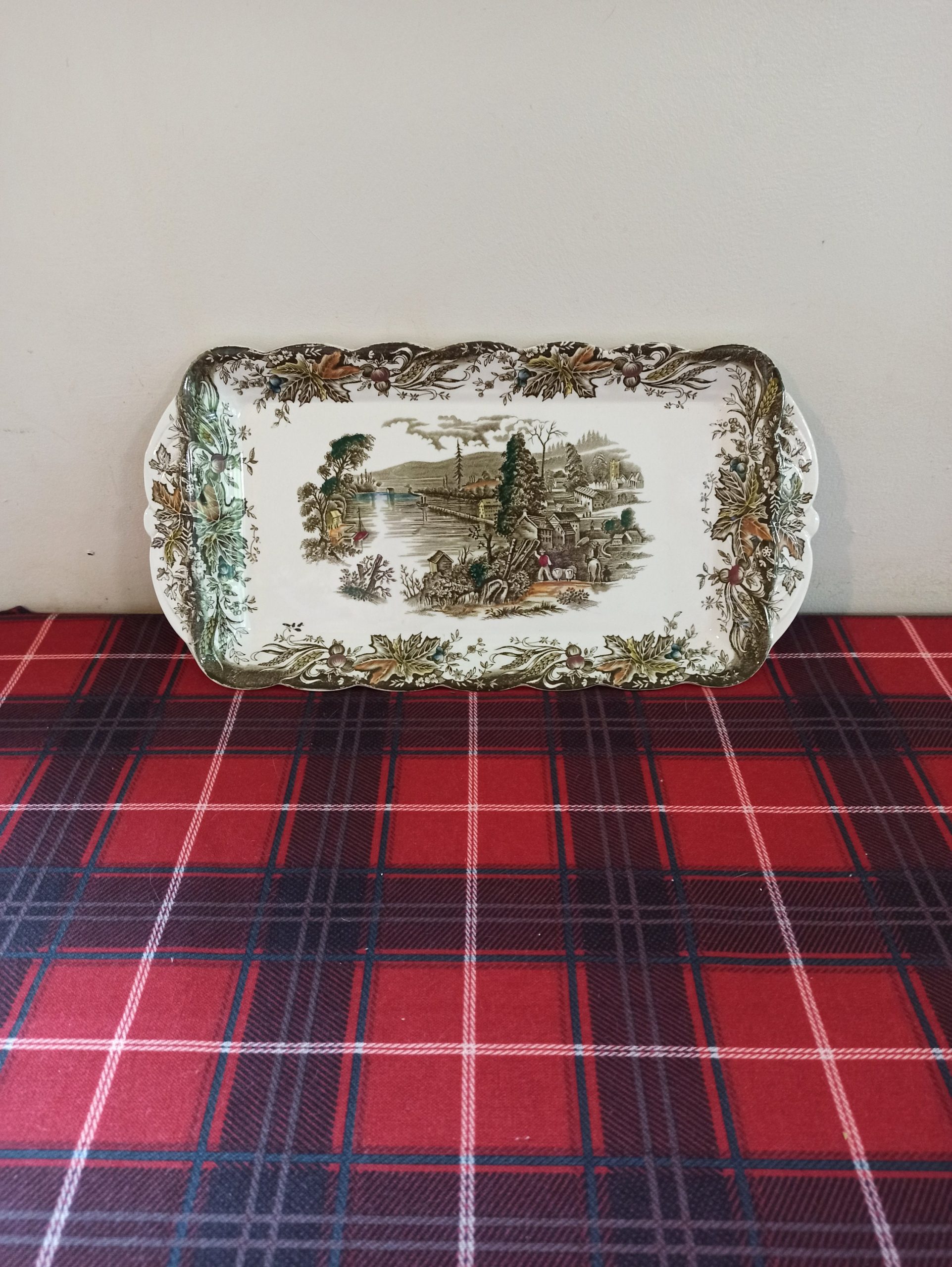 Ridgeway Decorative Sandwich / Cake Serving Plate. Excellent Condition. Hallowell Bay of Quinte. - Image 2