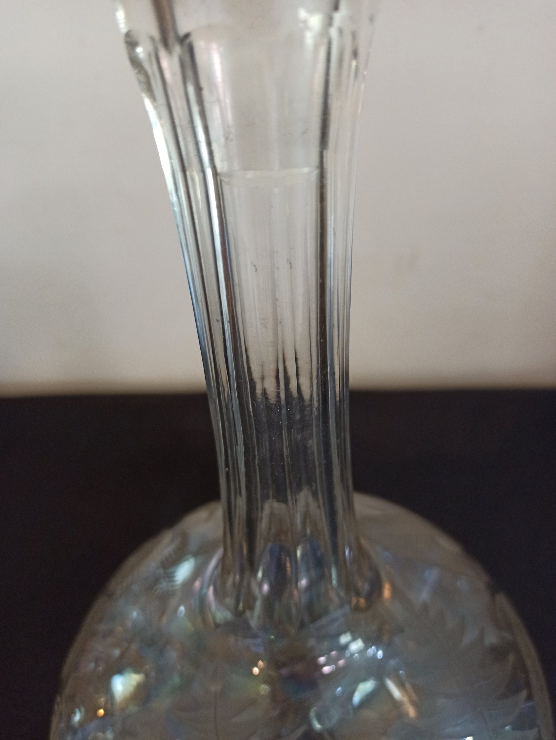 Victorian Flat Bottomed Etched Decanter. Very Good Condition. - Image 3