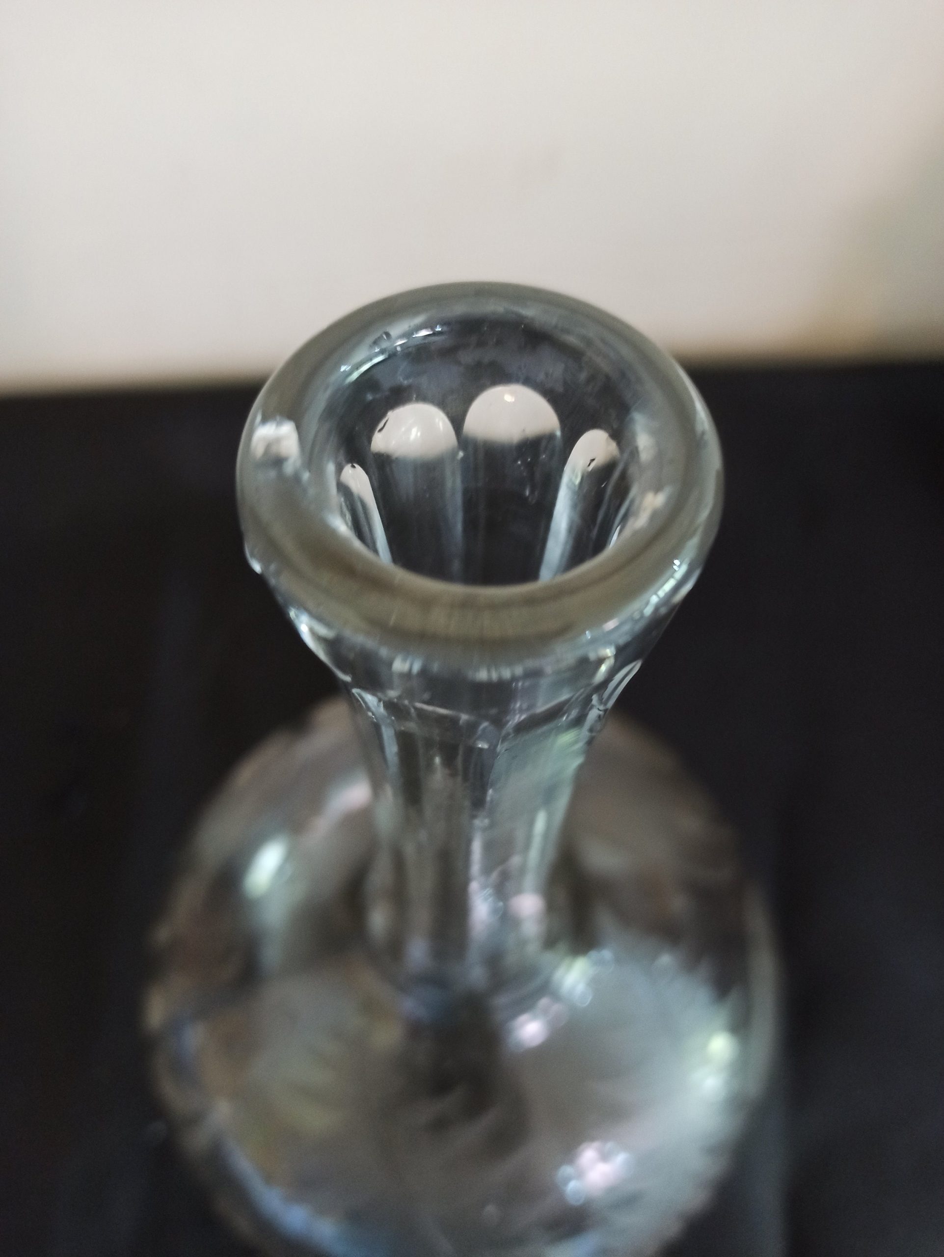 Victorian Flat Bottomed Etched Decanter. Very Good Condition. - Image 9