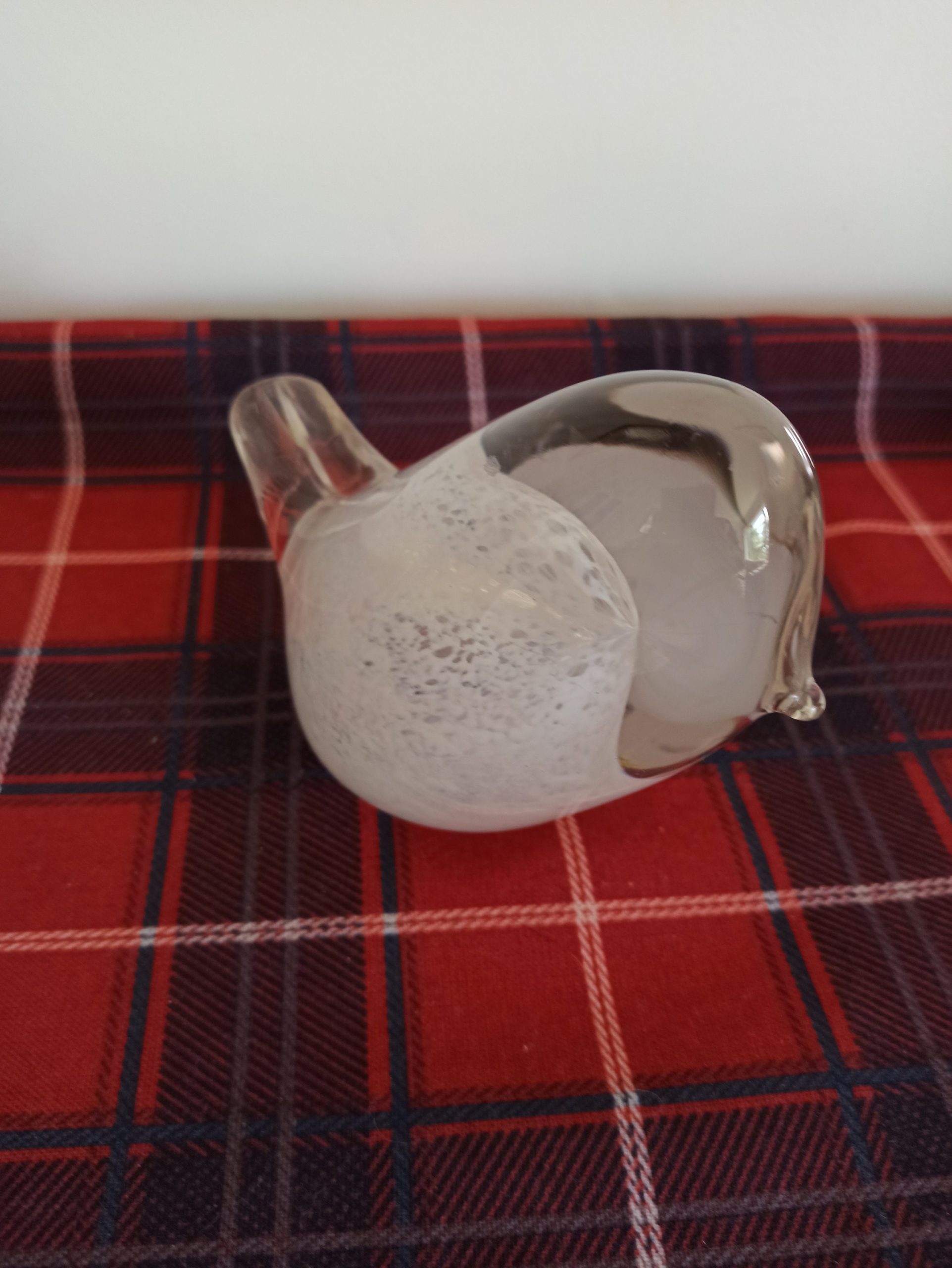 Vintage Bird Paperweight. Very Good Condition. - Image 2