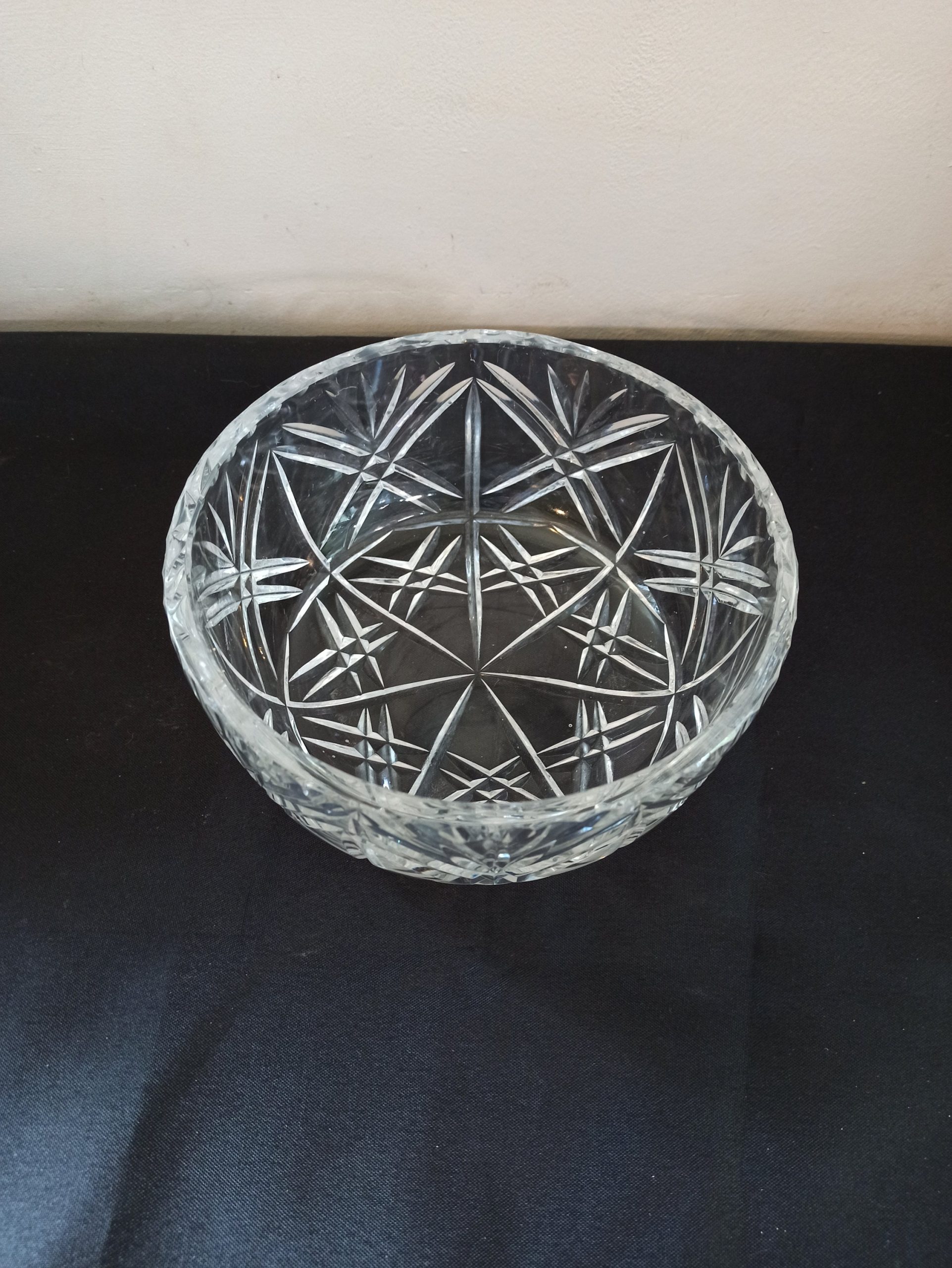 Vintage Glass Fruit Bowl. - Image 2