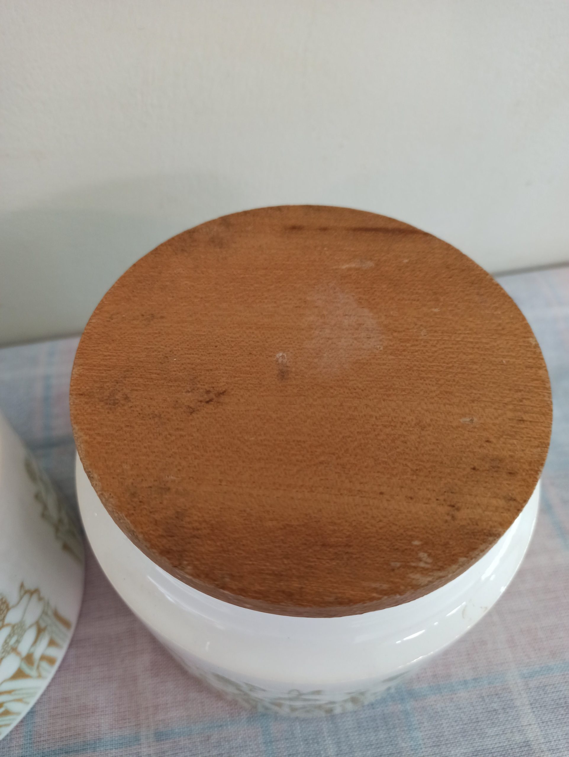 Vintage Hornsea Fleur Storage Jars with Sealed Lids. Good Condition. - Image 5