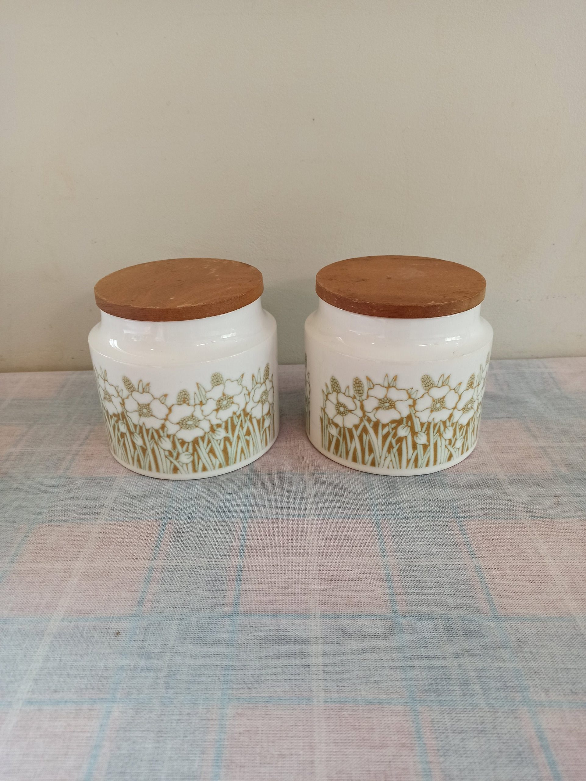 Vintage Hornsea Fleur Storage Jars with Sealed Lids. Good Condition.