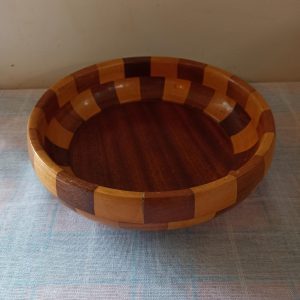 Vintage Wooden Treen Fruit Bowl. Inlaid Wood. Very Good Condition.