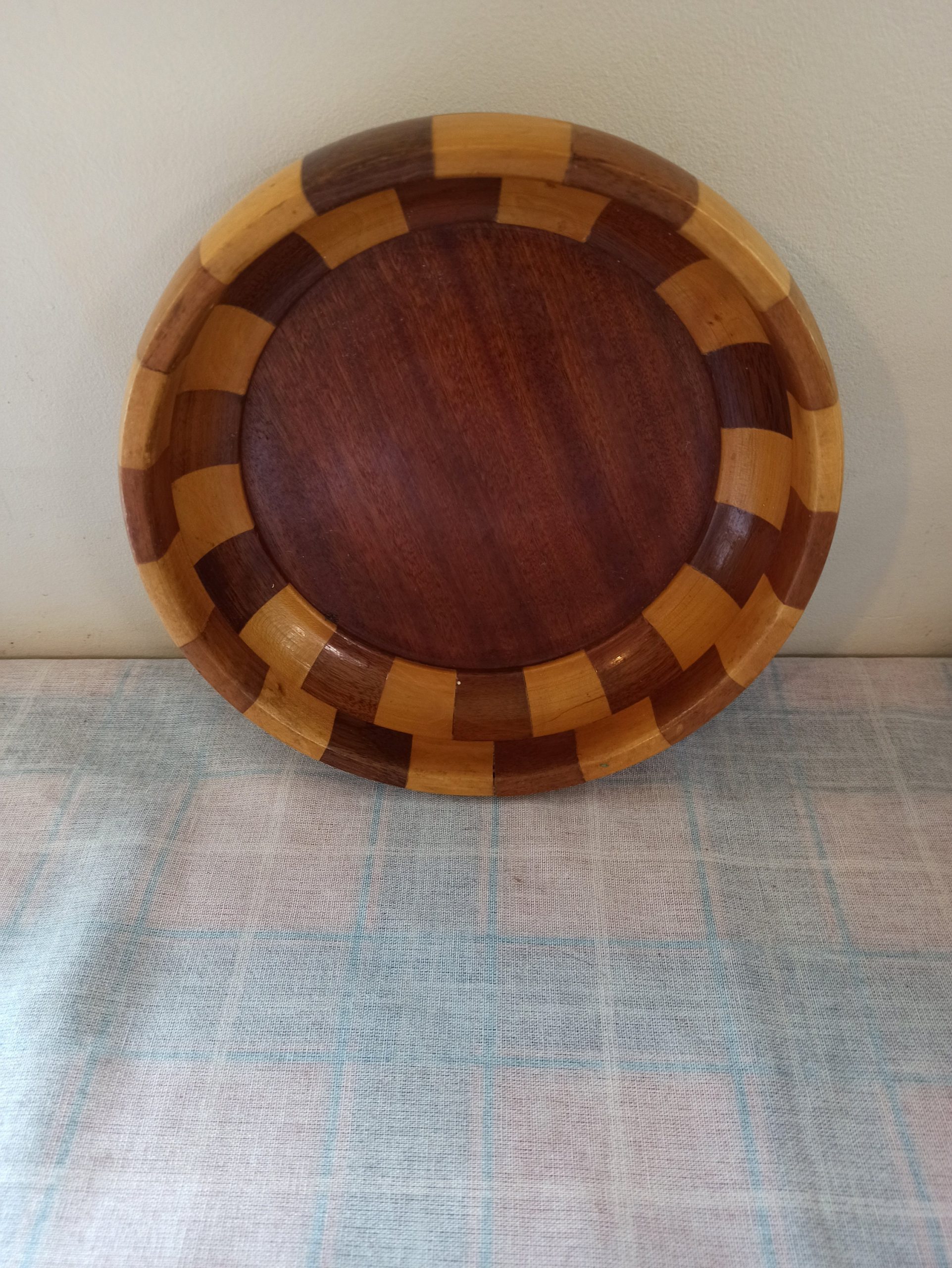 Vintage Wooden Treen Fruit Bowl. Inlaid Wood. Very Good Condition. - Image 5