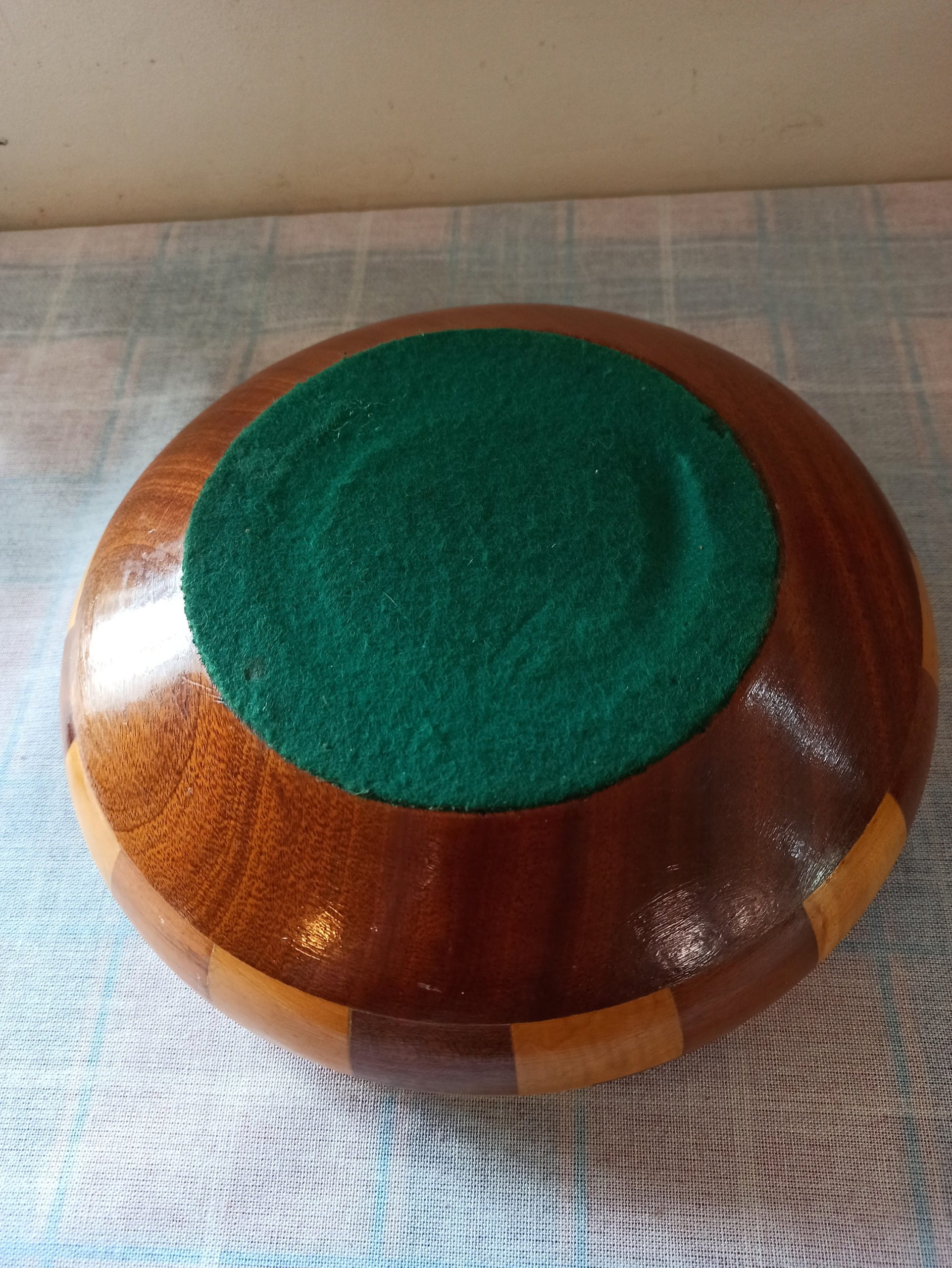 Vintage Wooden Treen Fruit Bowl. Inlaid Wood. Very Good Condition. - Image 6