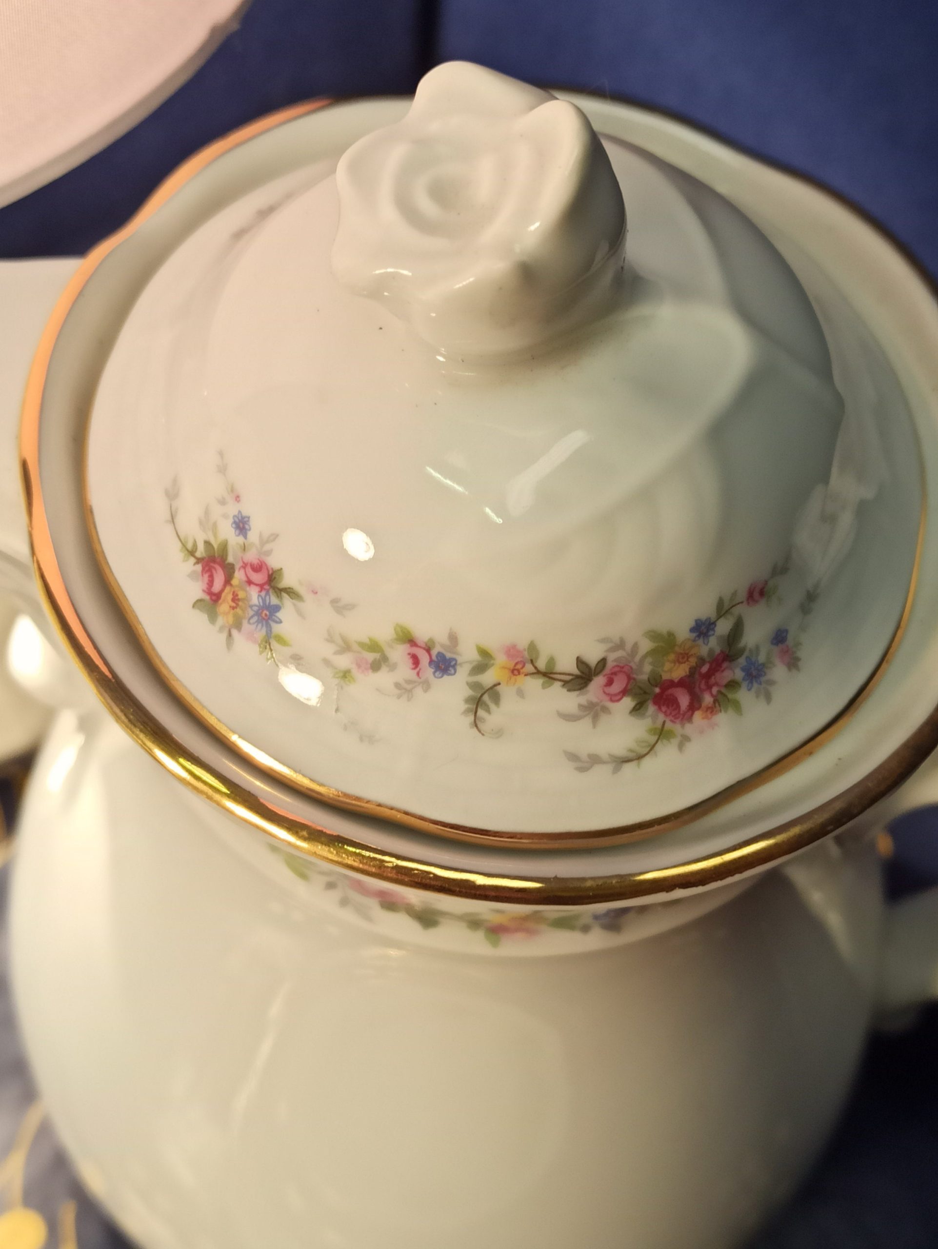 Vintage Thun Floral Dinner Set. Very Good Condition. - Image 7
