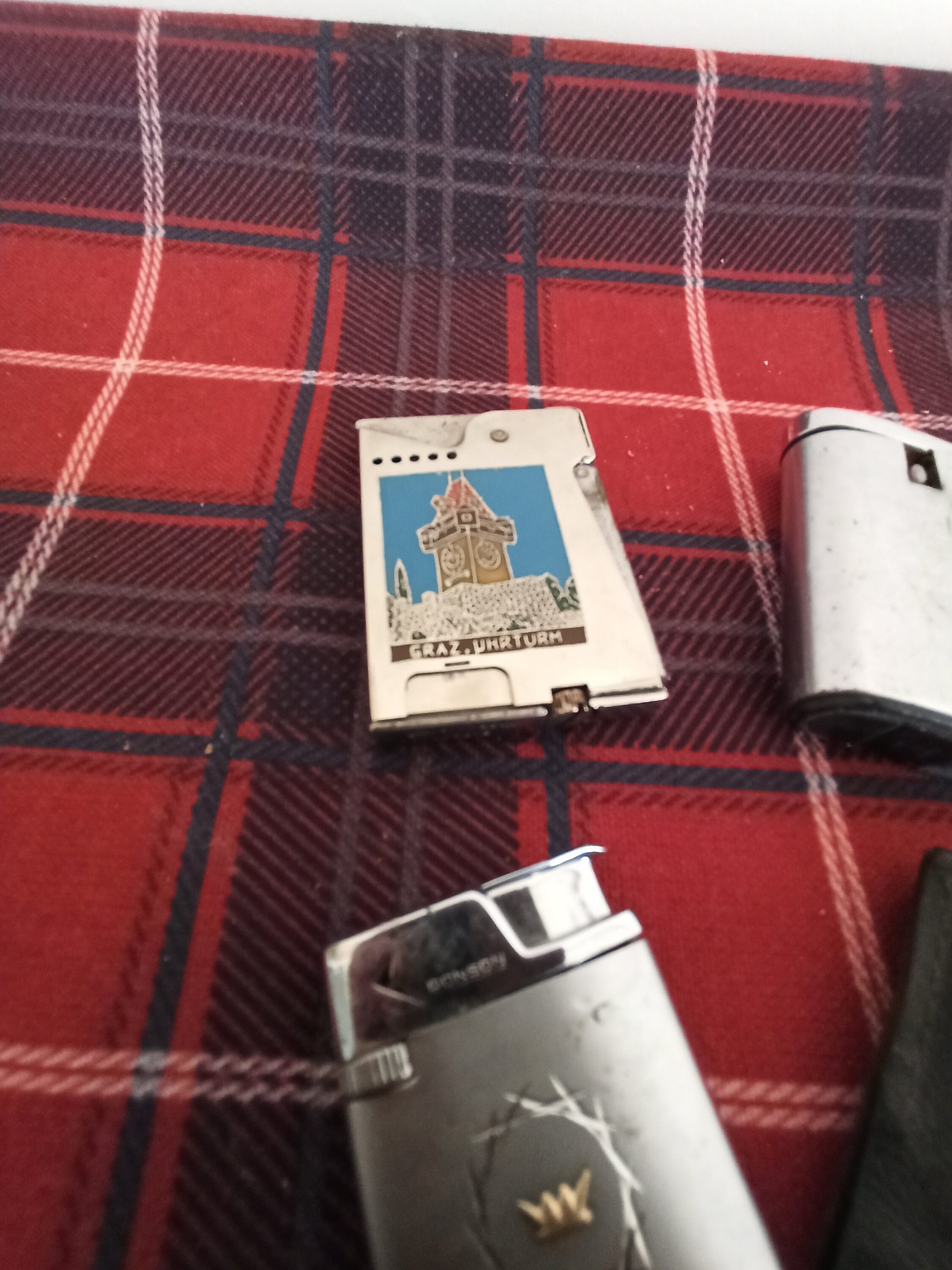 Assortment of Three Pocket Lighters Including Ronsons. - Image 3