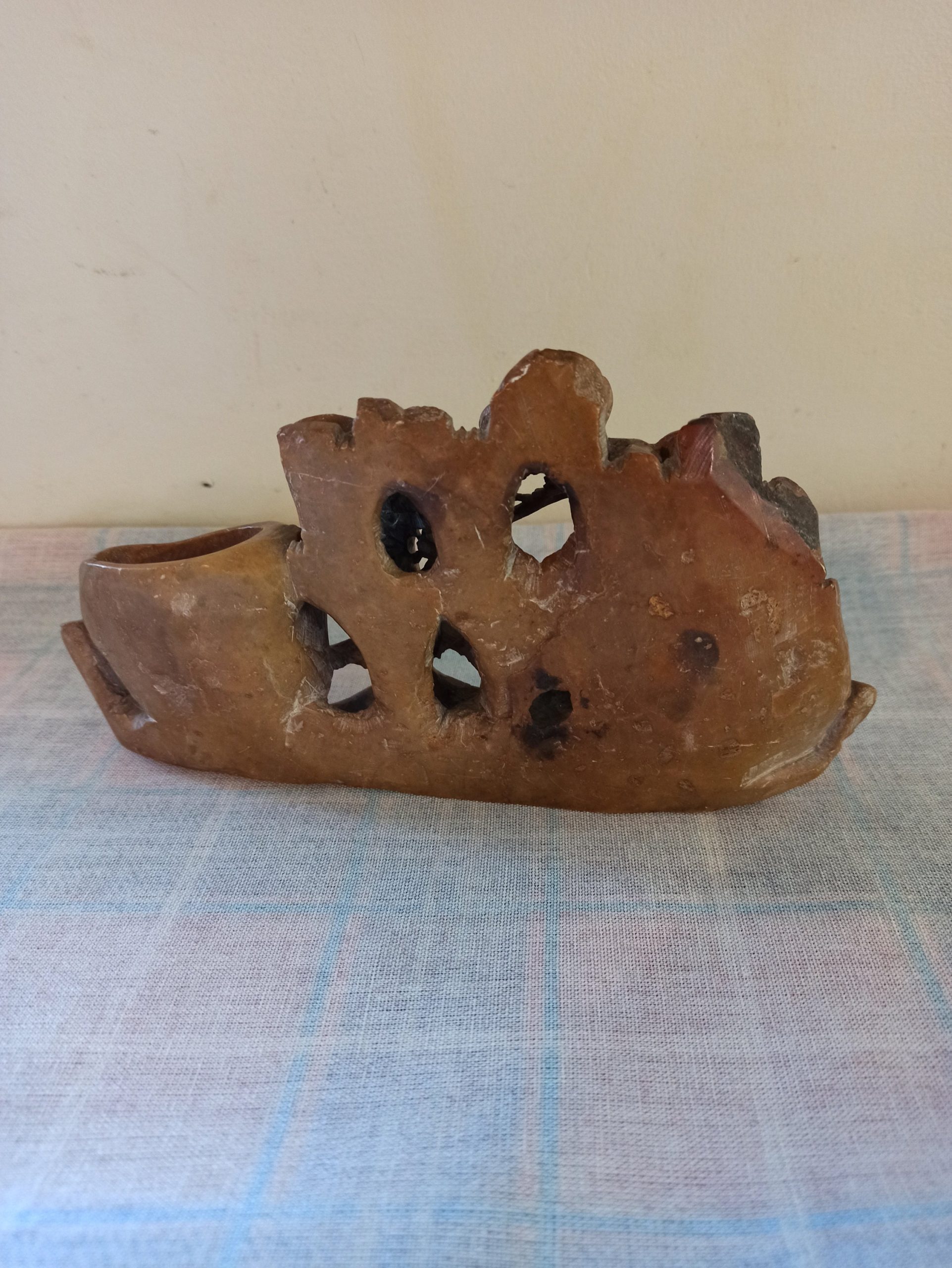 Carved Stone Decorative Mantle Posy Vase. Good Condition. - Image 6