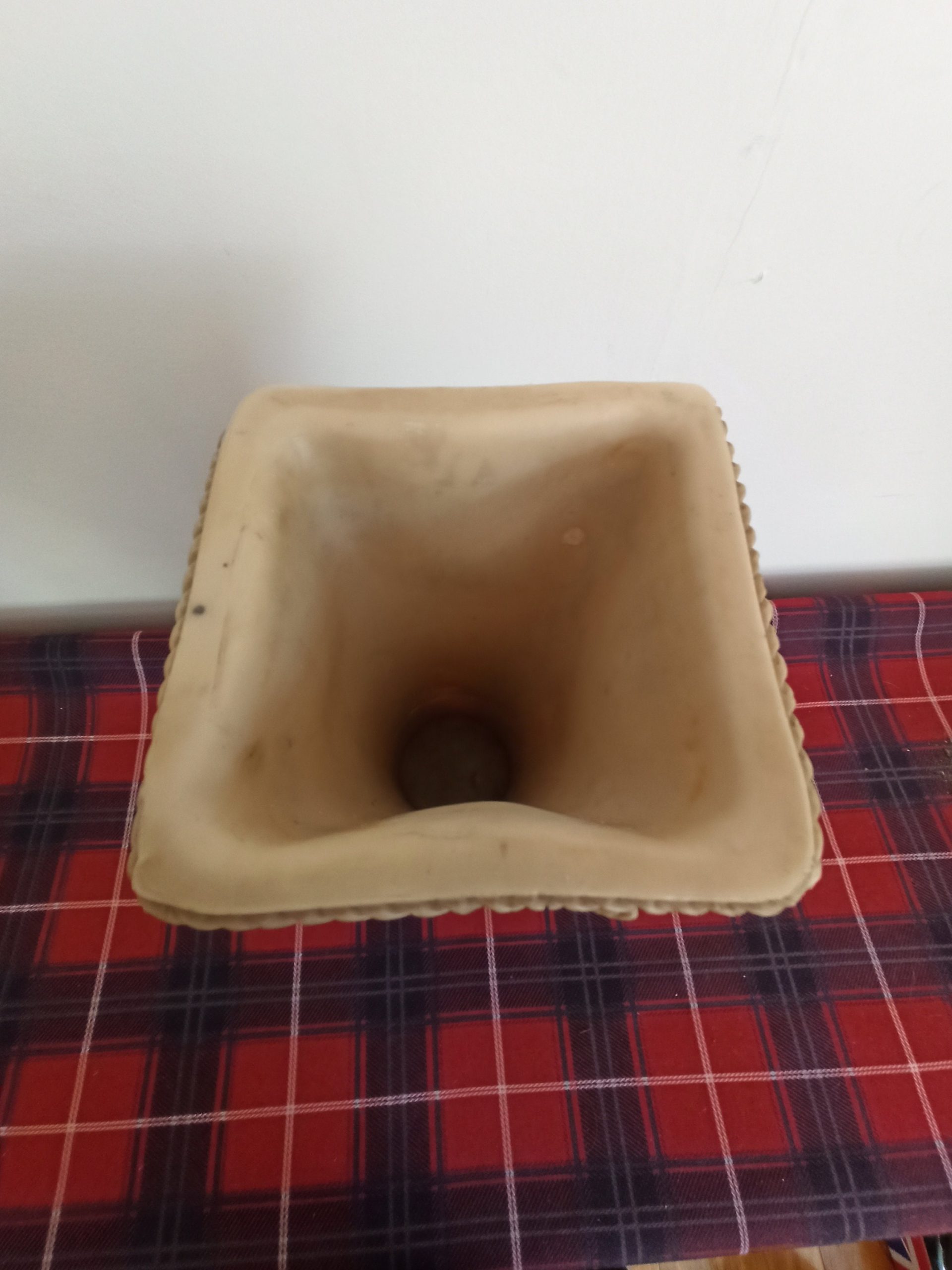 Antique Japanese Resin Vase. Signed. - Image 7