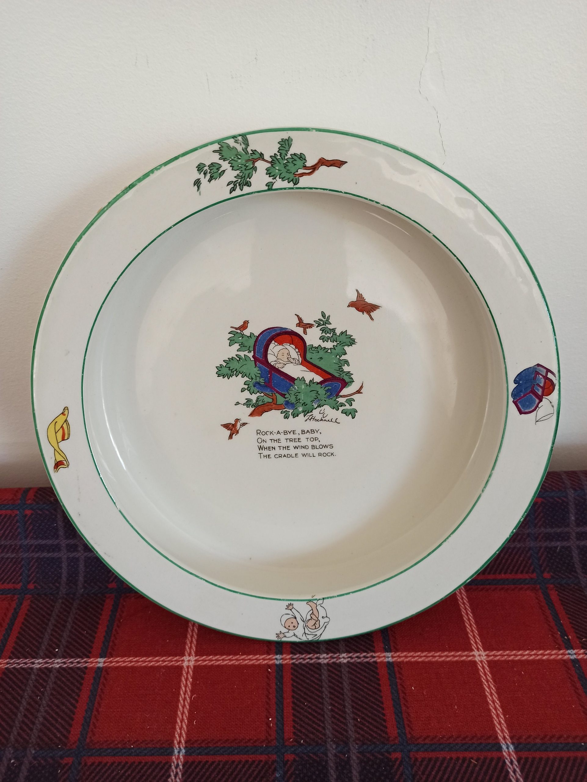 John Maddock & Sons, Rock A Bye Baby Feeding Bowl. 1880 - 1896. Very Good Condition.