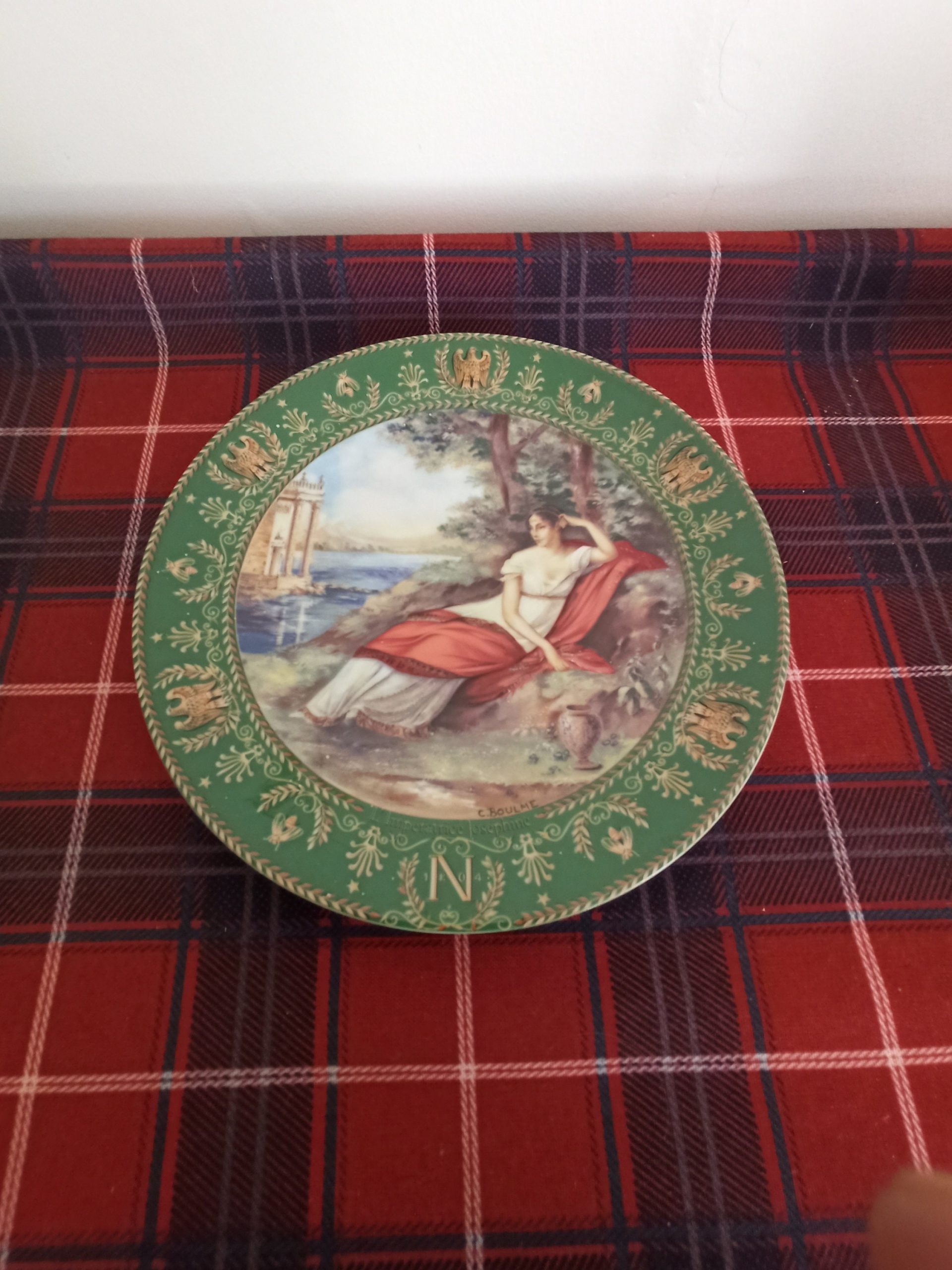 Josephine Boneparte, Limoges Portrait Collectors Plate. Very Good Condition. - Image 5