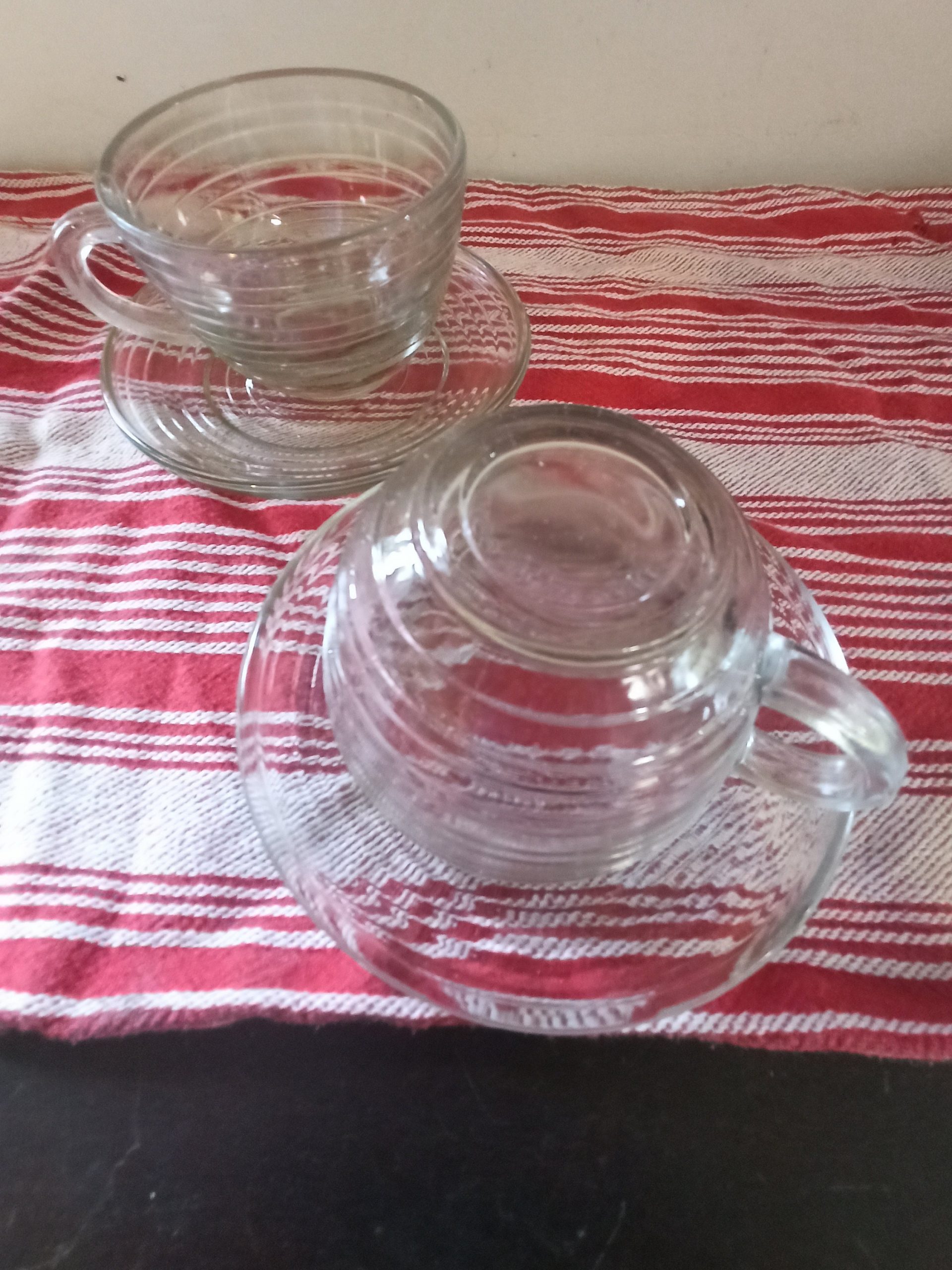 Pair Of Clear Glass Cups With Saucers. Very Good Condition. - Image 6