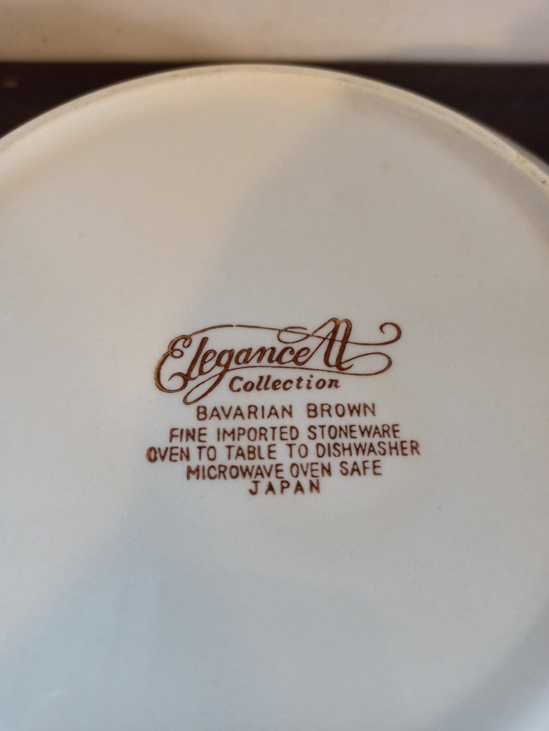 Vintage Lidded Vegetable Tureen. Made in Japan. 'Elegance' Collection. Bavarian Brown Pattern. - Image 6