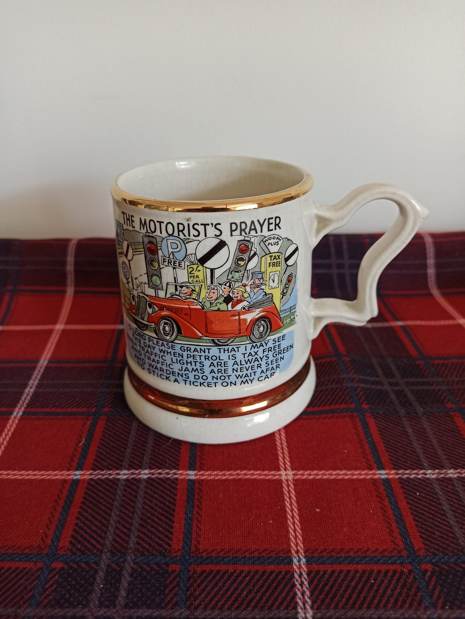 The Motorist's Prayer Mug By Prince William Potteries. 22 Carat Gold. Vintage. - Image 2