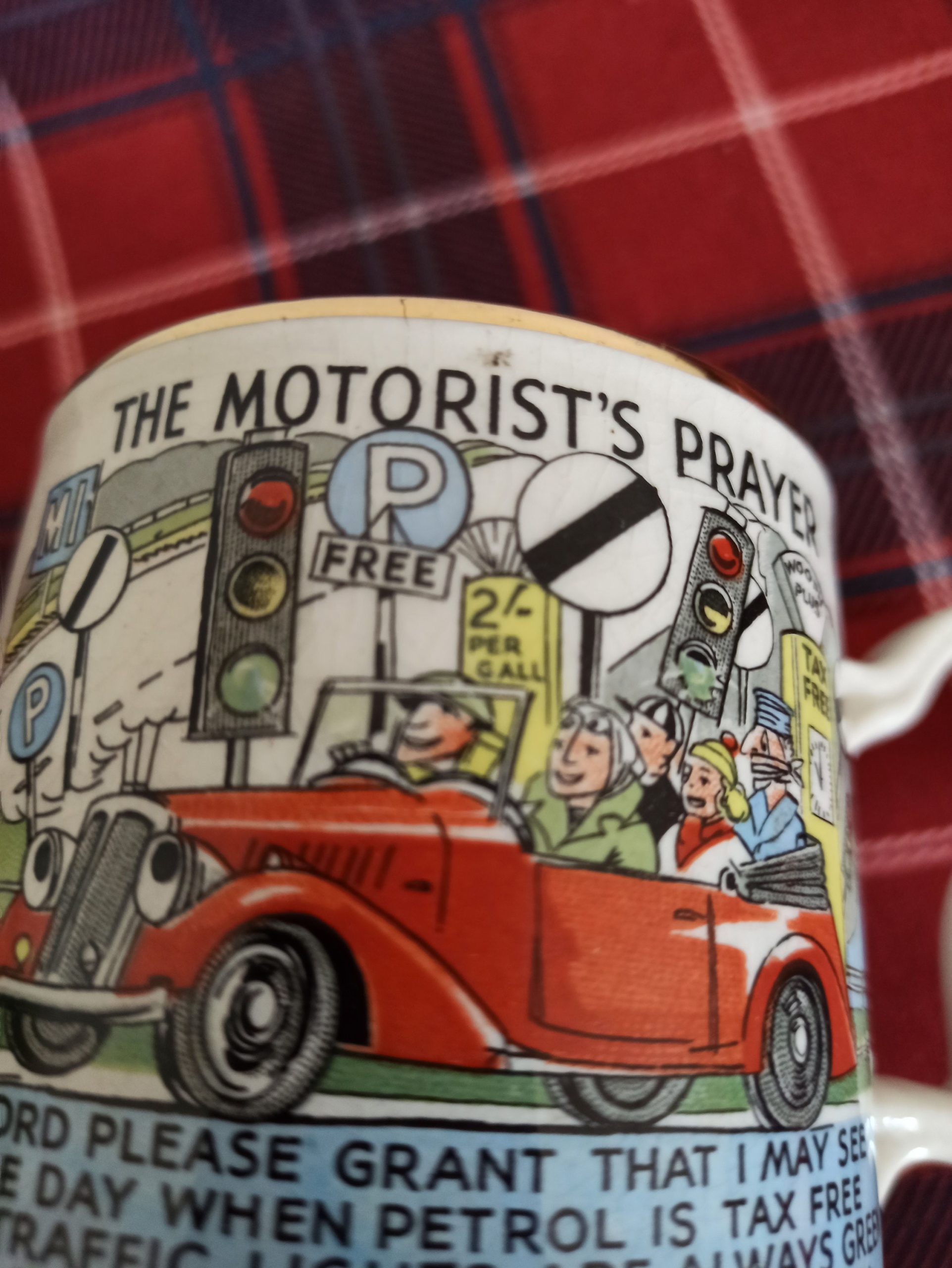The Motorist's Prayer Mug By Prince William Potteries. 22 Carat Gold. Vintage. - Image 5