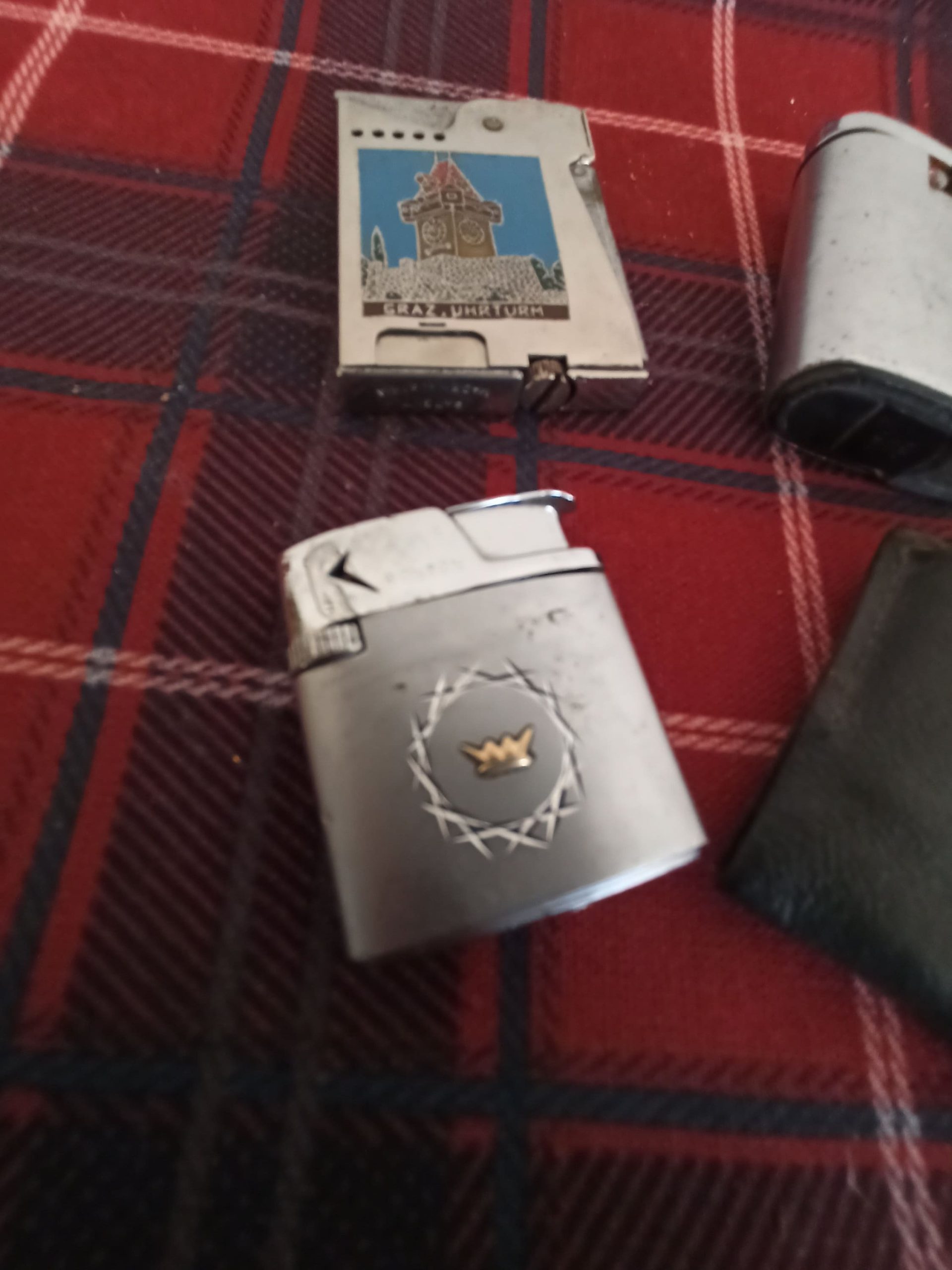Assortment of Three Pocket Lighters Including Ronsons. - Image 4