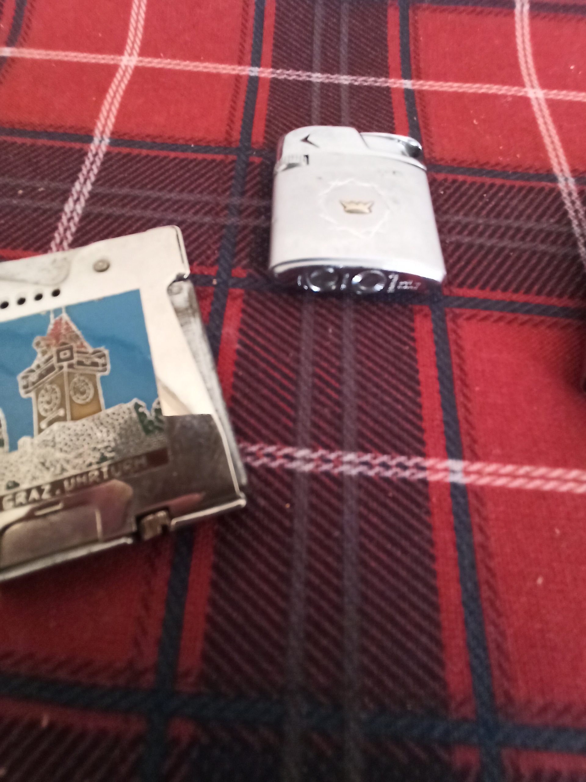 Assortment of Three Pocket Lighters Including Ronsons. - Image 8