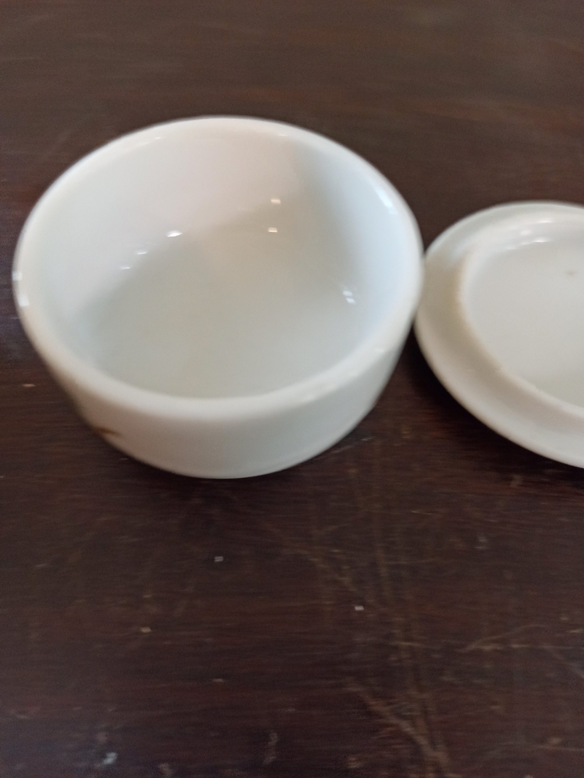Wedgewood Ornamental Kutani Crane Urn and A Small Pill Box. Very Good Condition. - Image 6