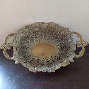 Vintage Brass Decorative Fruit Basket.
