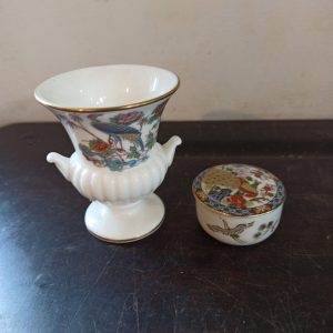 Wedgewood Ornamental Kutani Crane Urn and A Small Pill Box. Very Good Condition.