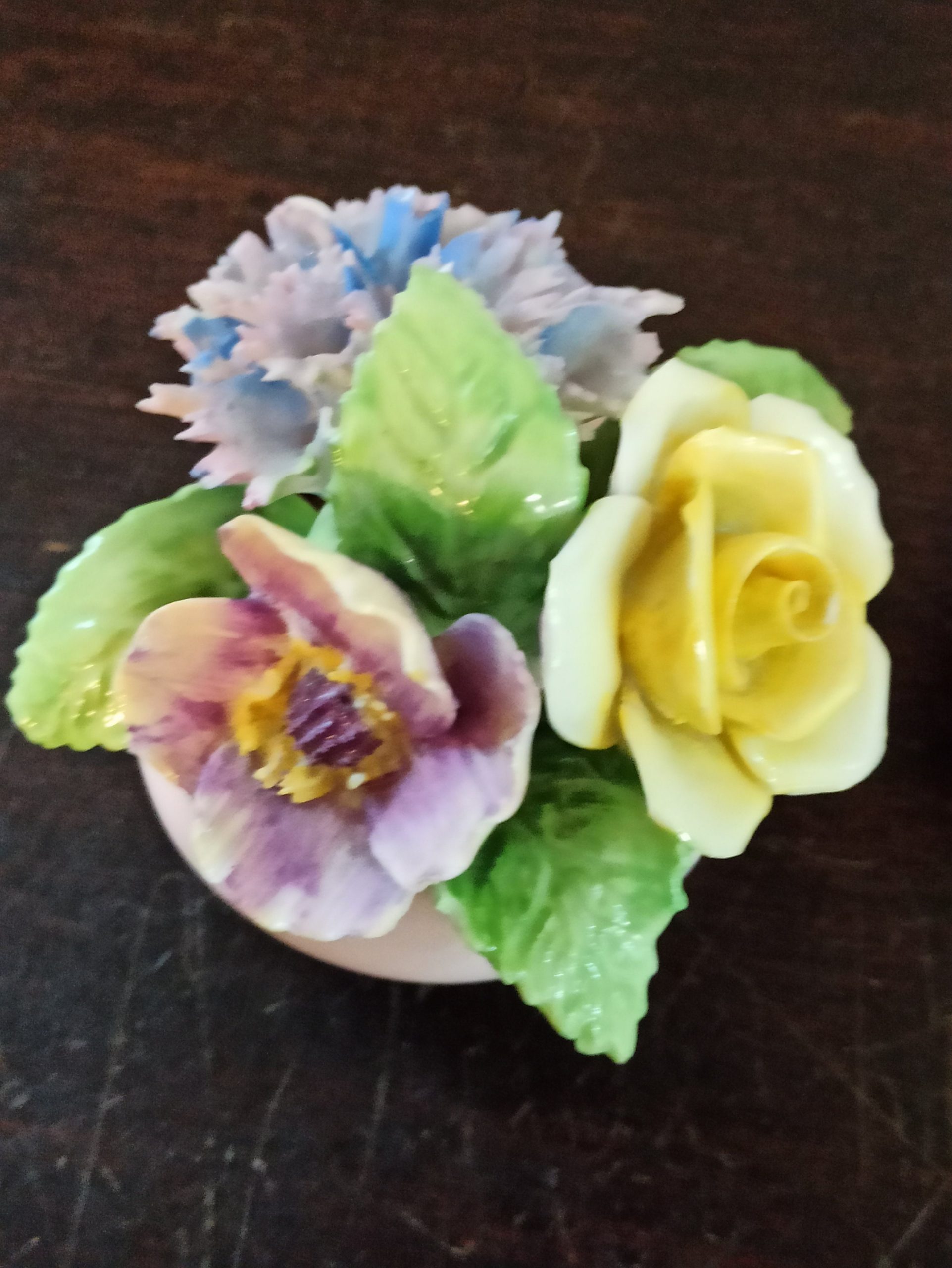 Two Small Pink Floral Bouquet Ornaments - Image 7