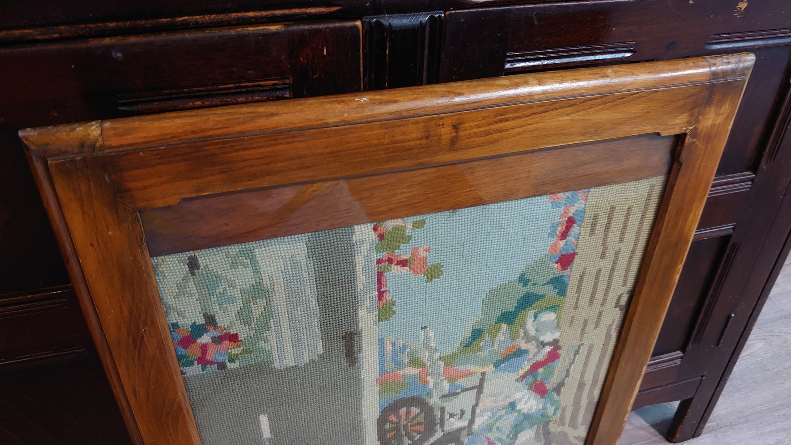 Firescreen with Knitted Scene of Lady on Spinning Wheel c1940s/50s in Very Good Condition - Image 4