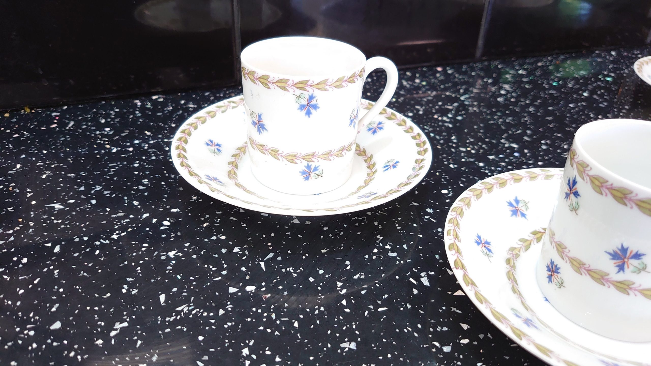 Vintage Austrian Ceramic Demitasse Tea Set - 4 Cups and Saucers - Blue Floral Embellishments - Very Good Condition - Image 5