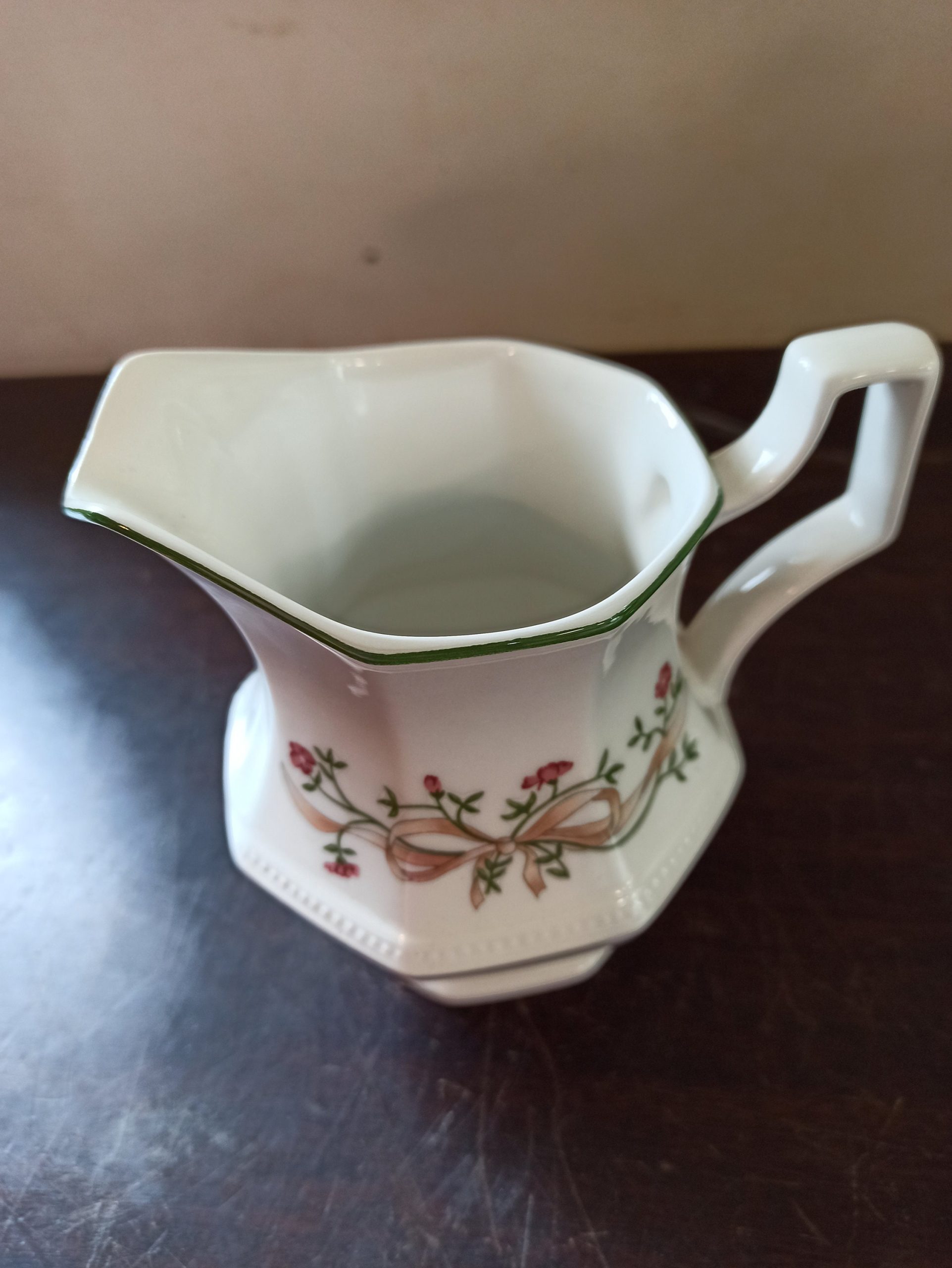 Vintage Teapot Set. Teapot, Milk Jug And Sugar Bowl. Very Good To Excellent Condition. - Image 3