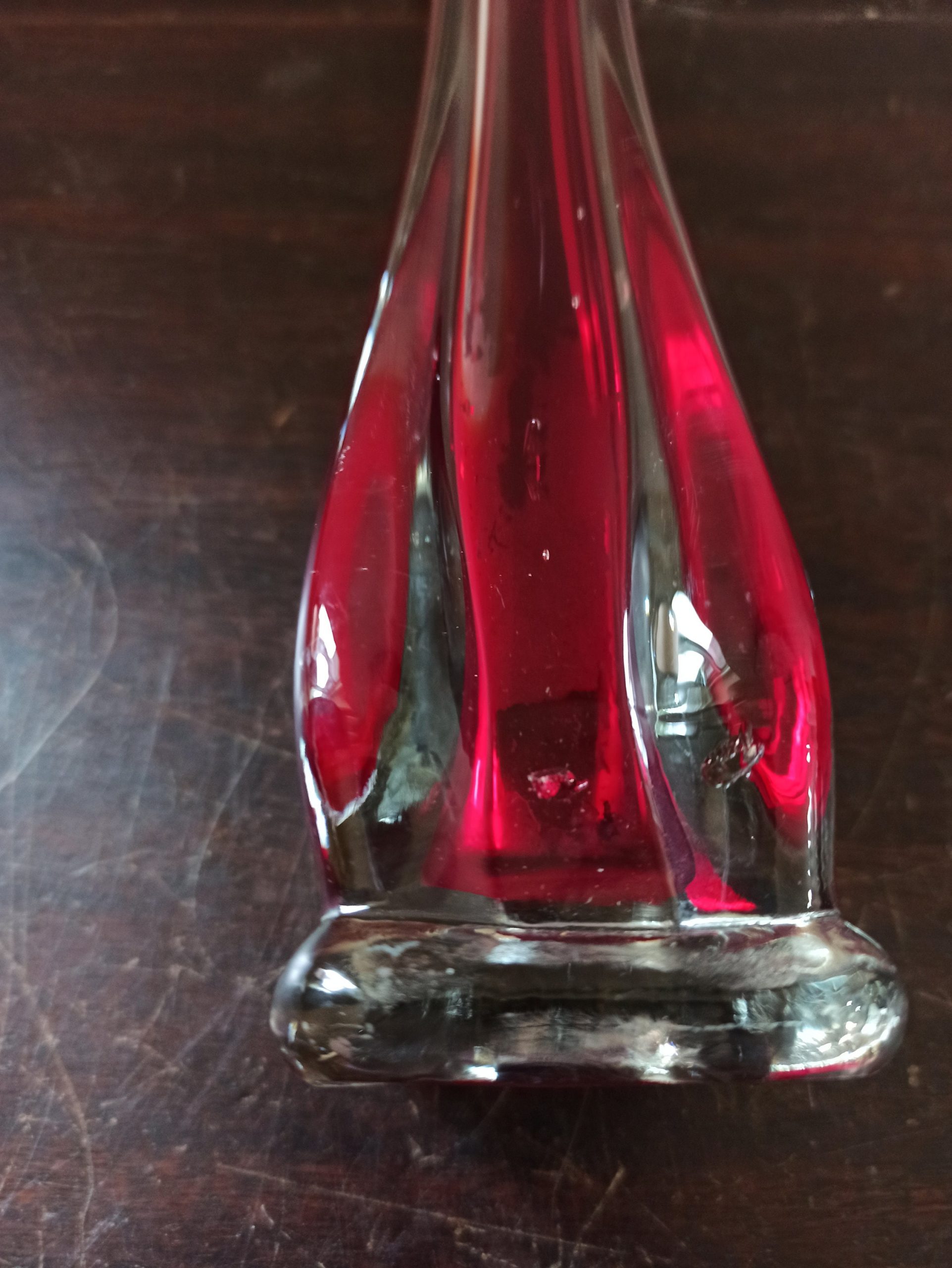 Vintage Ruby Red Glass Tulip Vase. Very Good Condition. - Image 7