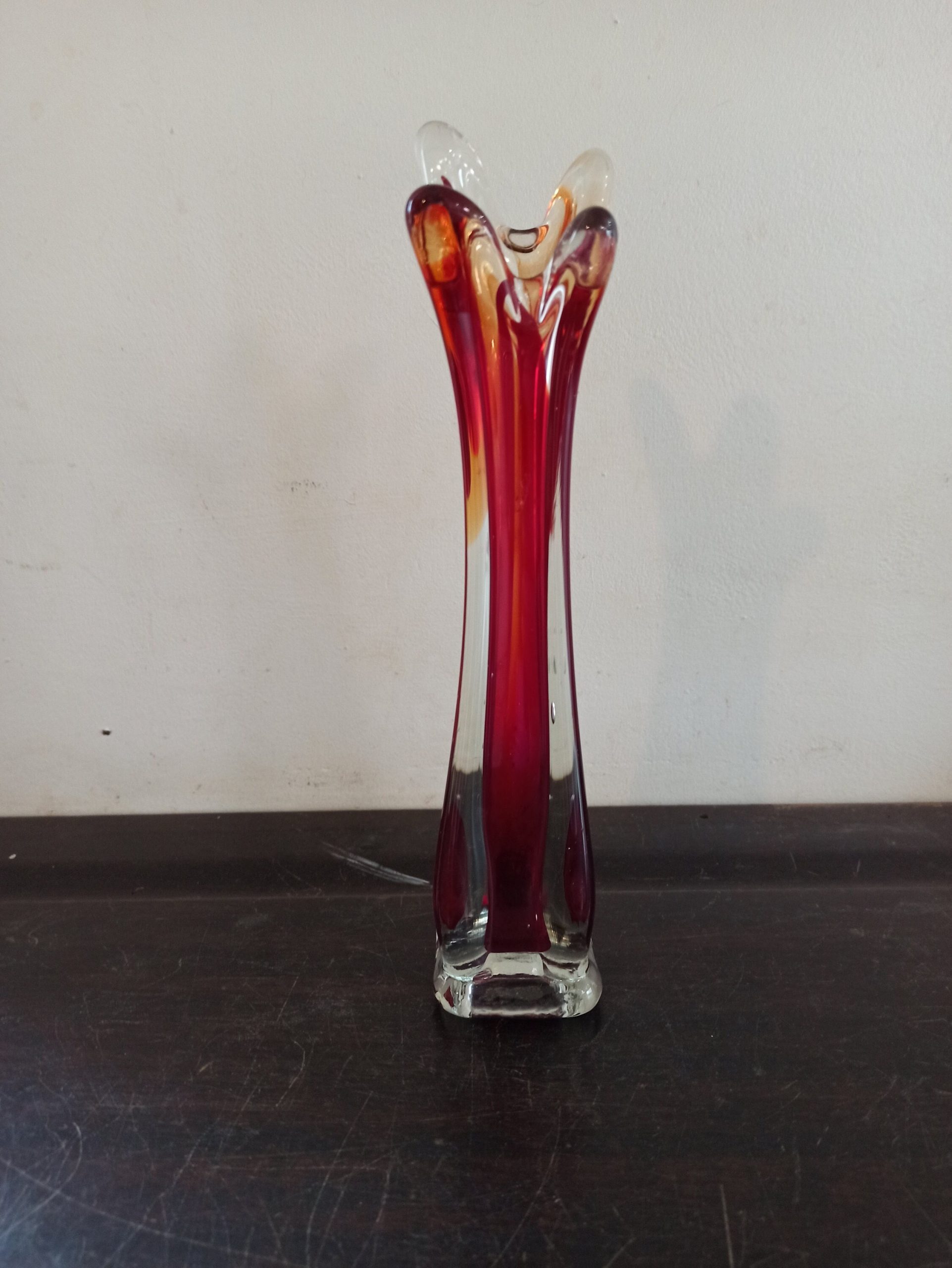 Vintage Ruby Red Glass Tulip Vase. Very Good Condition. - Image 2