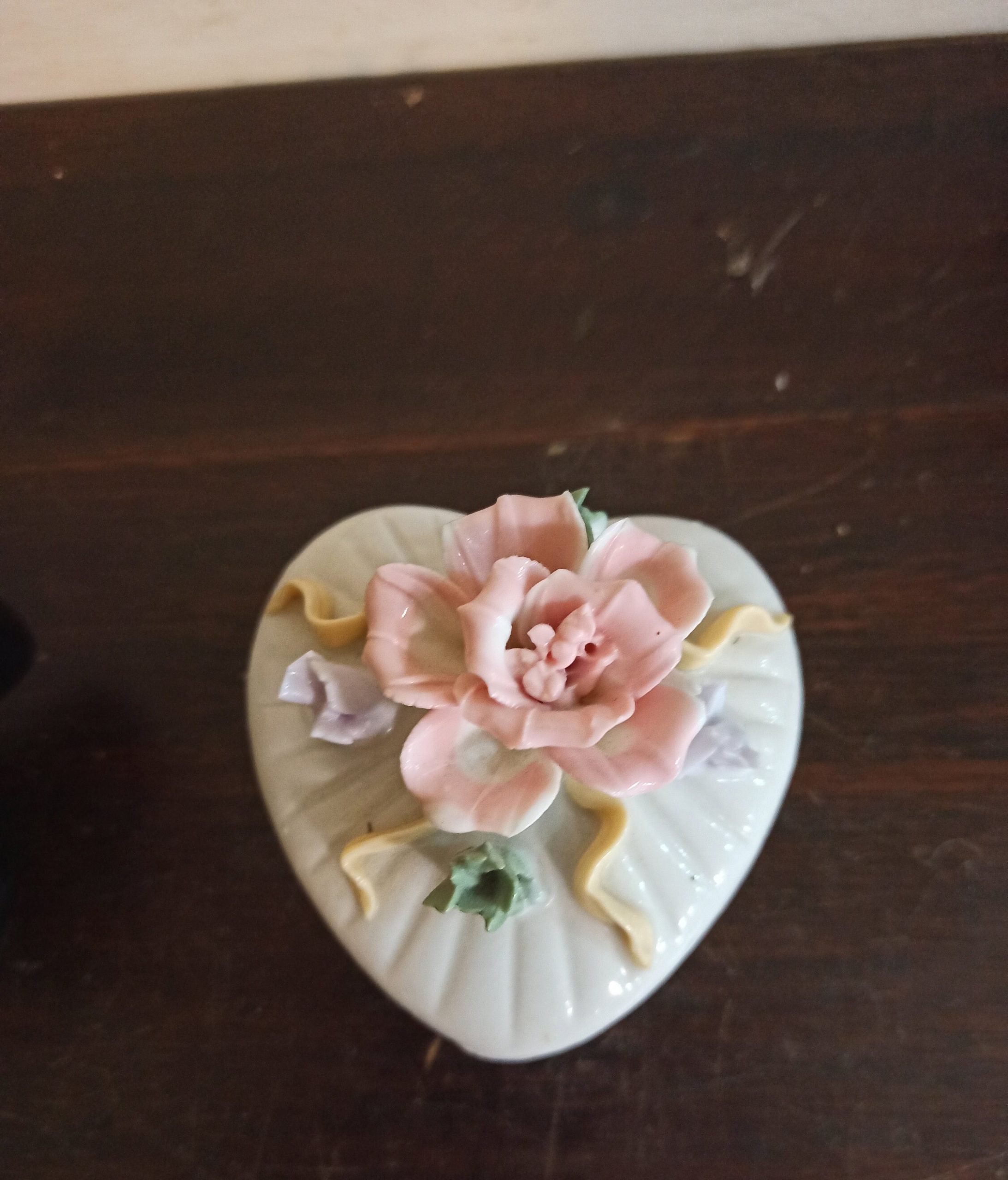 Novelty Ornamental Flower Tankard And Heart Shaped Trinket Box. Overall, Good Condition. - Image 5